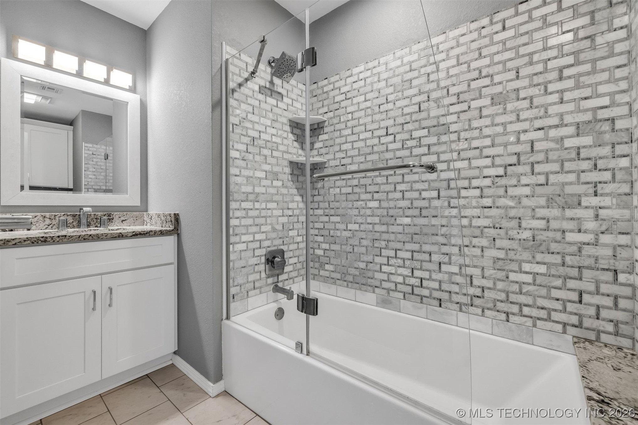 9417 S Gary Avenue Property Photo 77