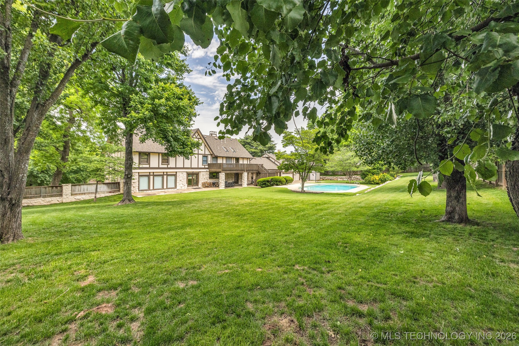 9417 S Gary Avenue Property Photo 89