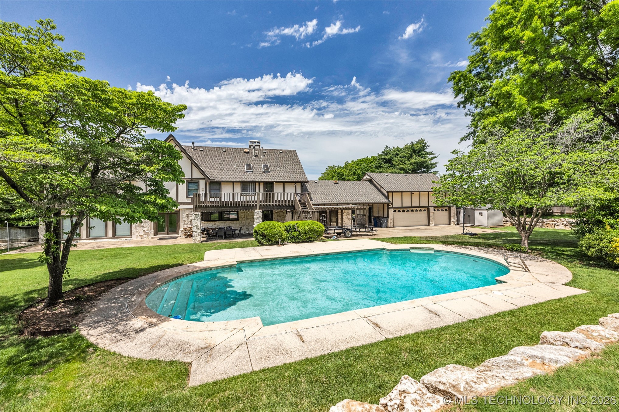 9417 S Gary Avenue Property Photo 90