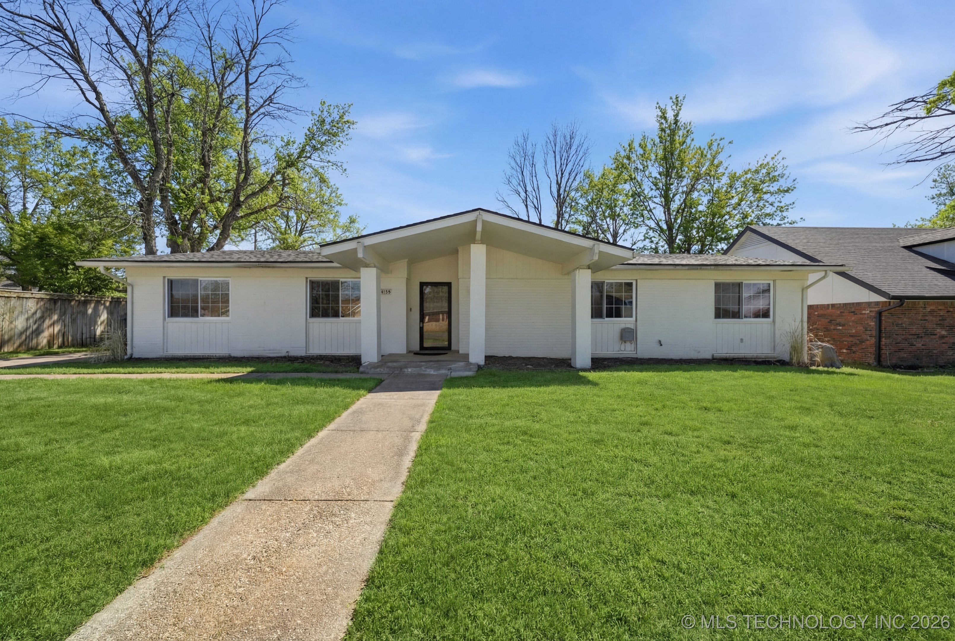 6534 E 56th Place Property Photo 2