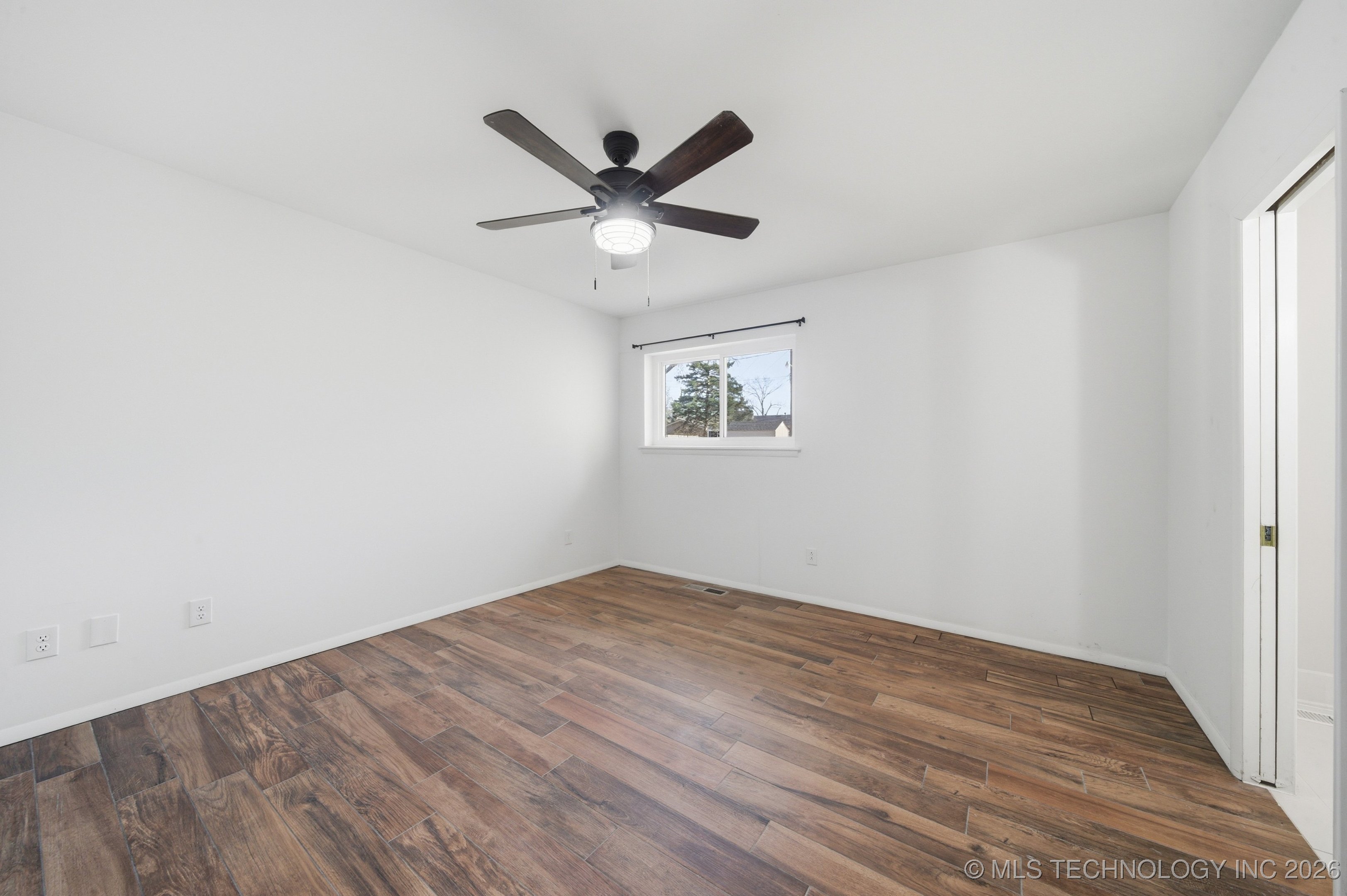 6534 E 56th Place Property Photo 23