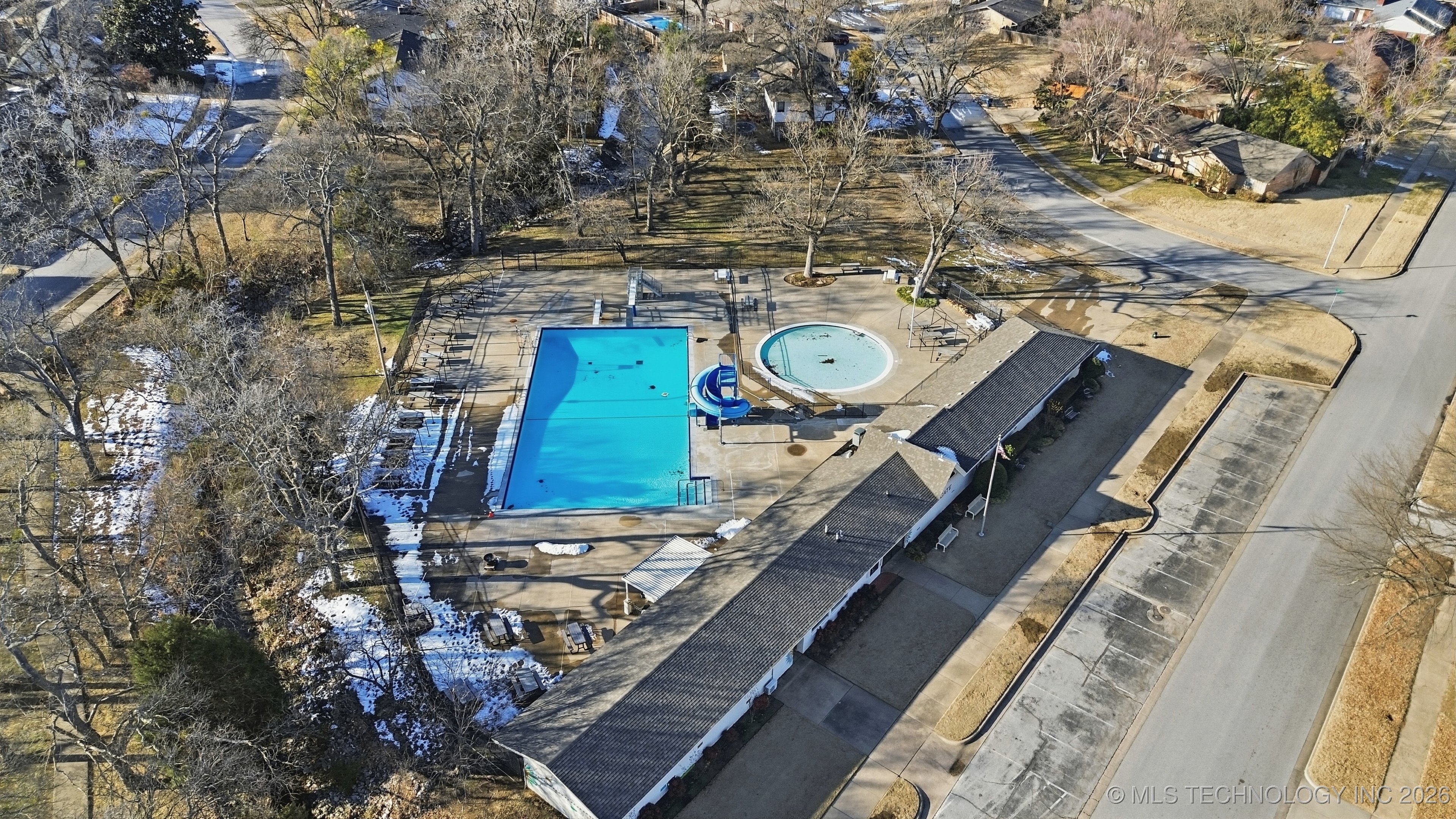 6534 E 56th Place Property Photo 38