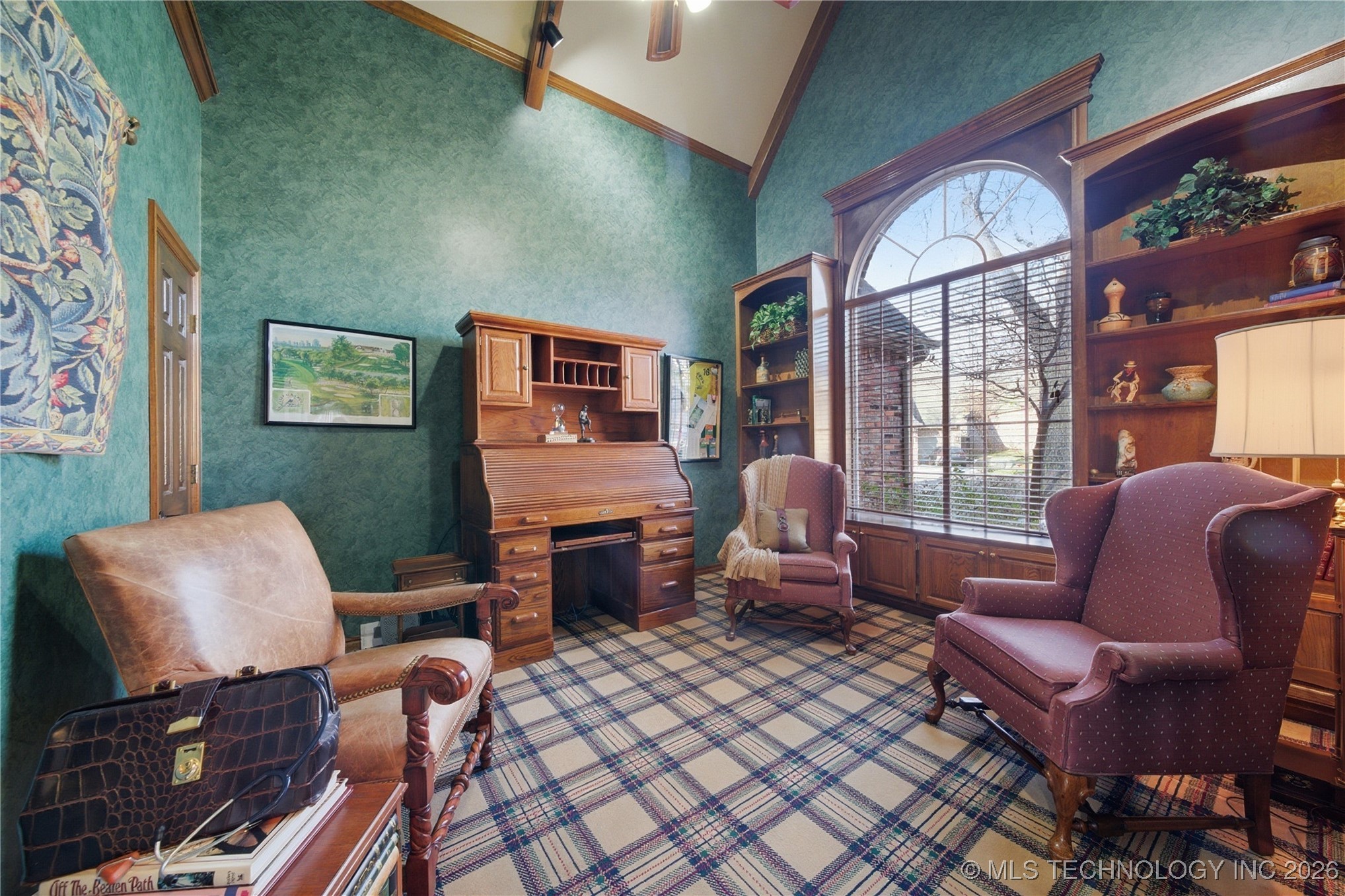 9021 S Maplewood Avenue Property Photo 24