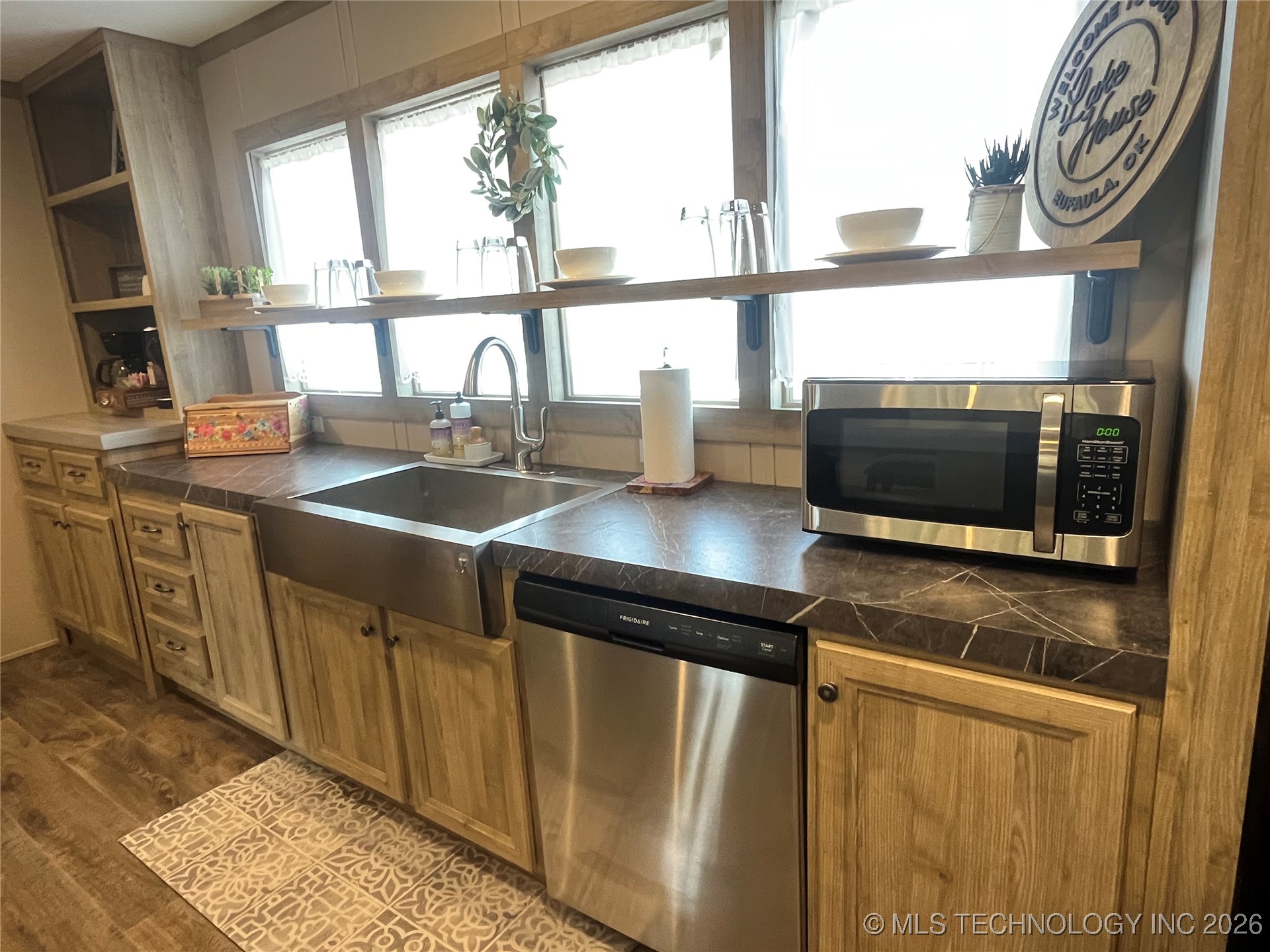 59 Bear Court Property Photo 8