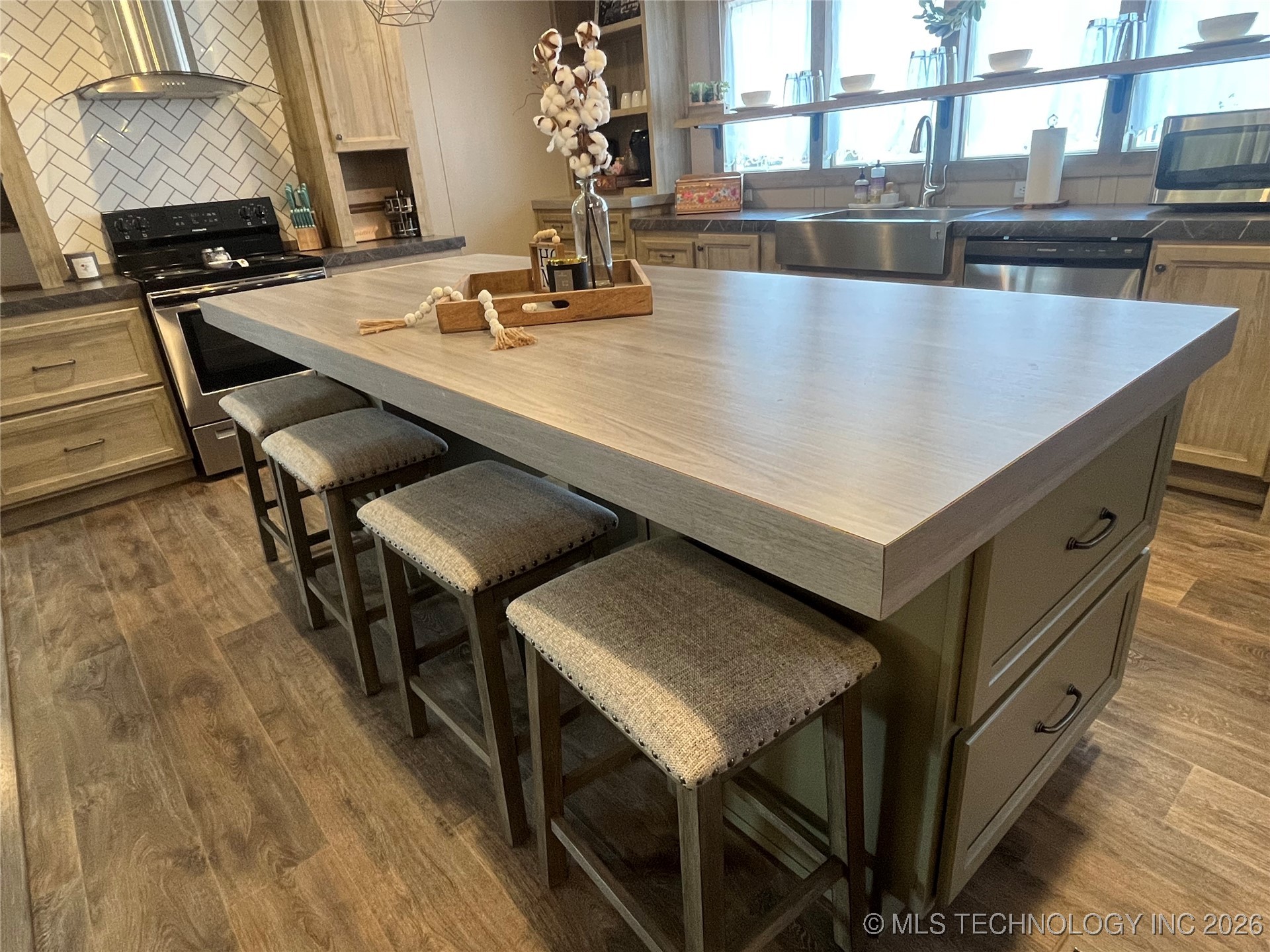 59 Bear Court Property Photo 9