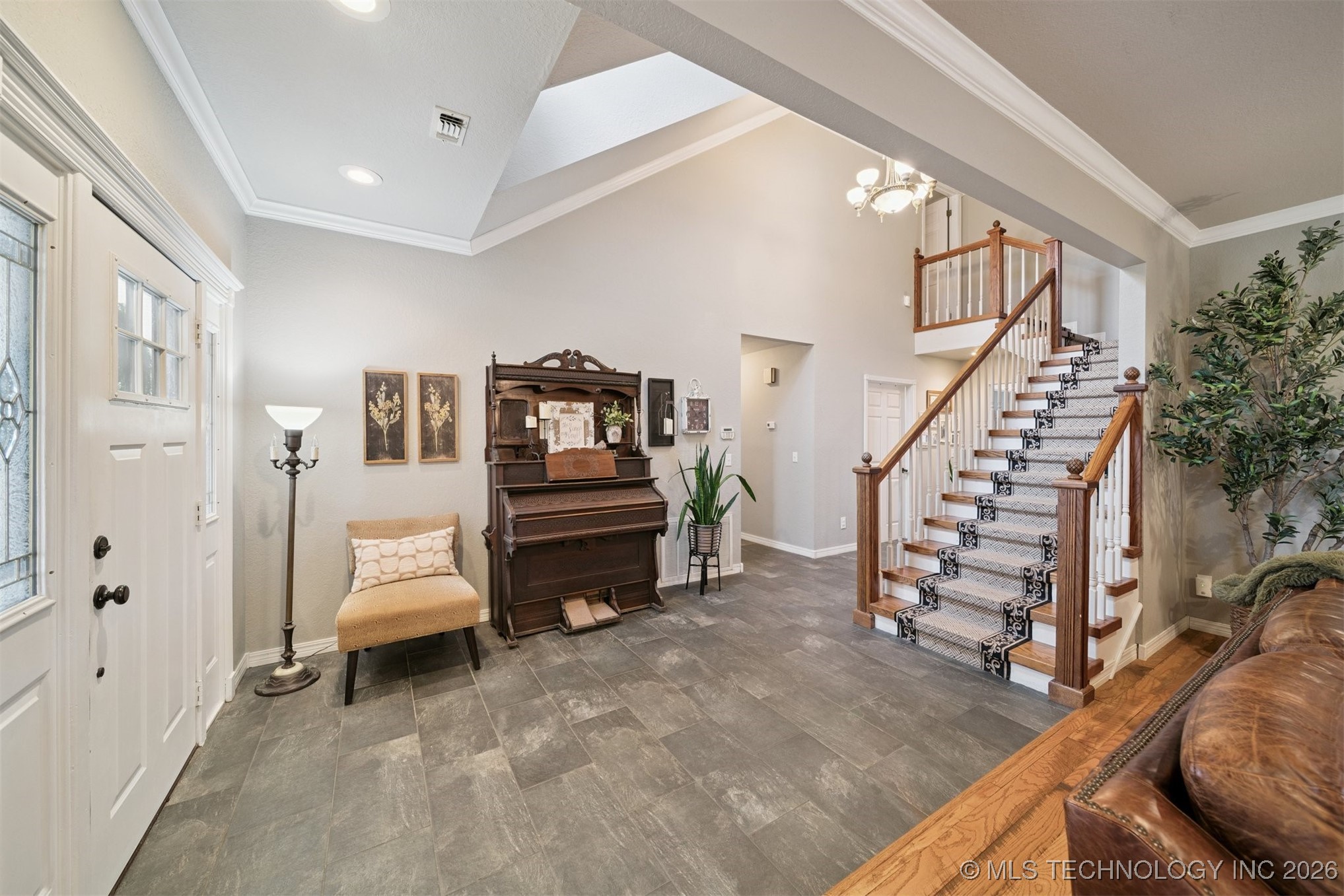 222 Brewster Road Property Photo 6