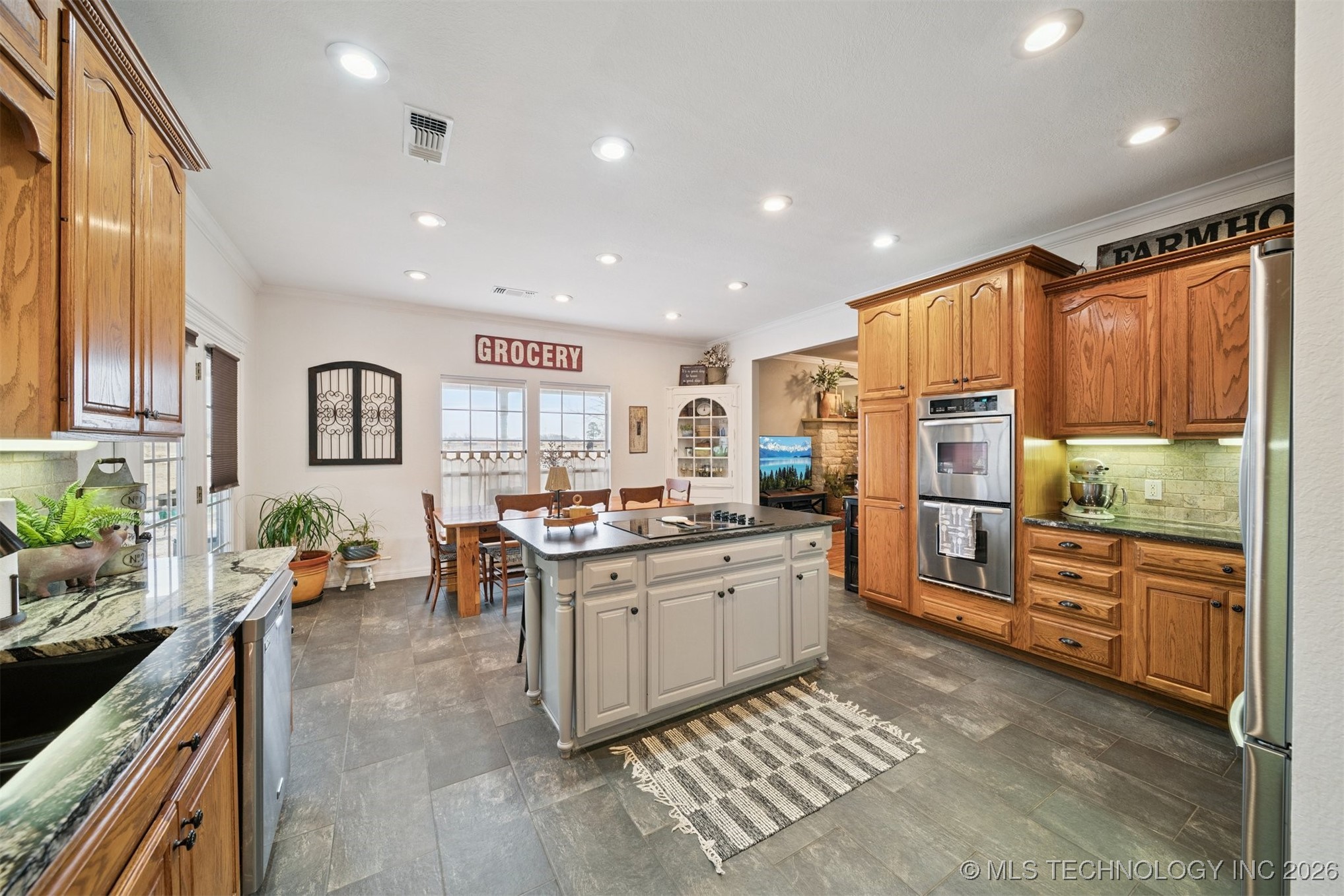 222 Brewster Road Property Photo 15