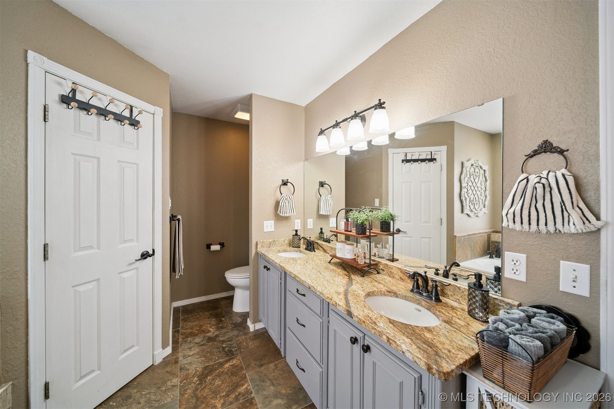 222 Brewster Road Property Photo 25