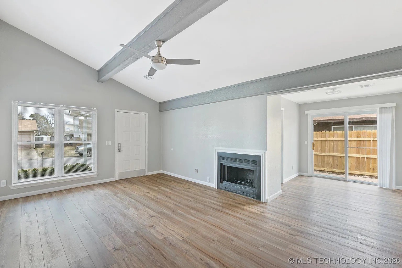 11056 E 14th Court Property Photo 5