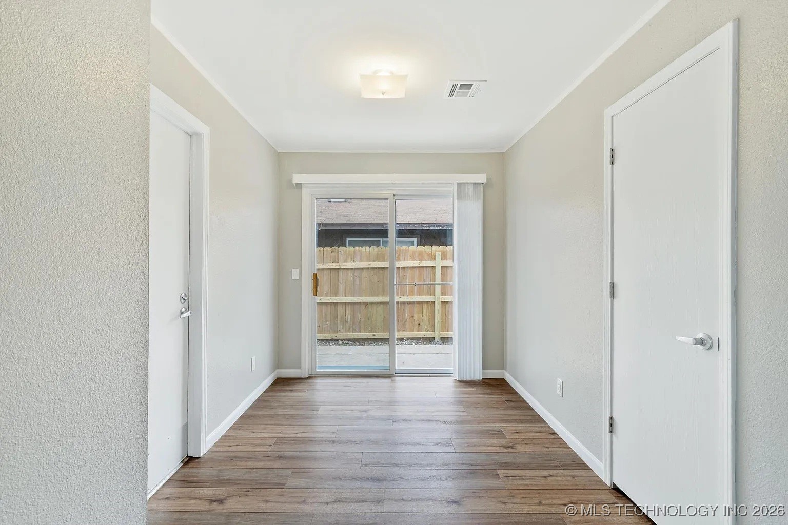 11056 E 14th Court Property Photo 7