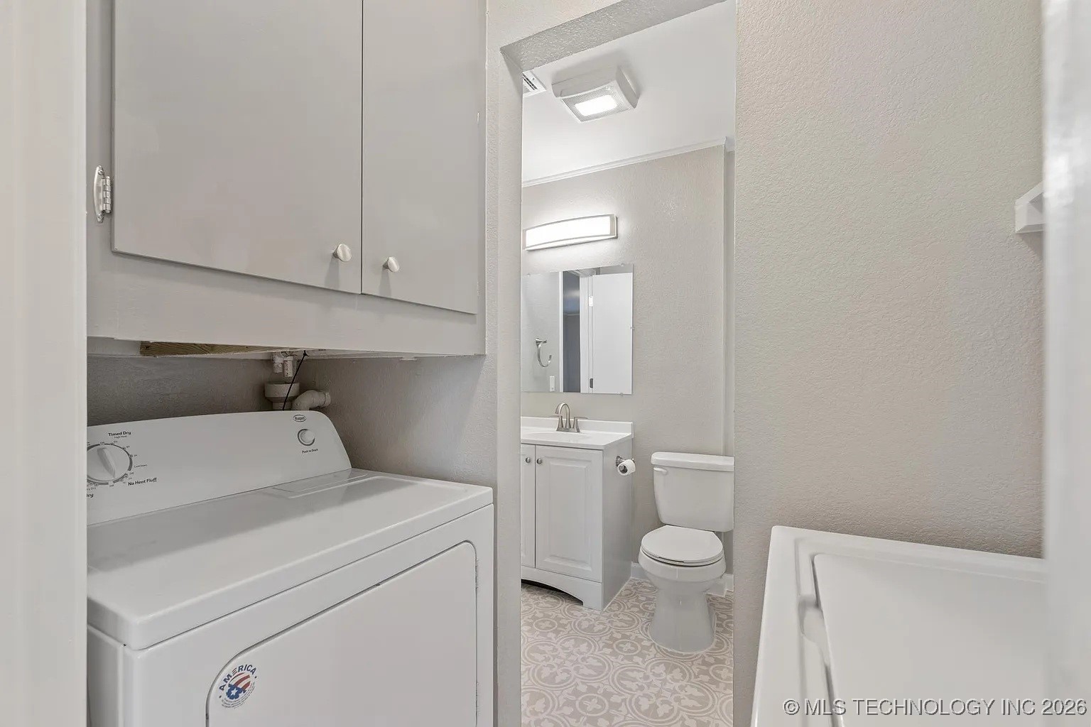 11056 E 14th Court Property Photo 16