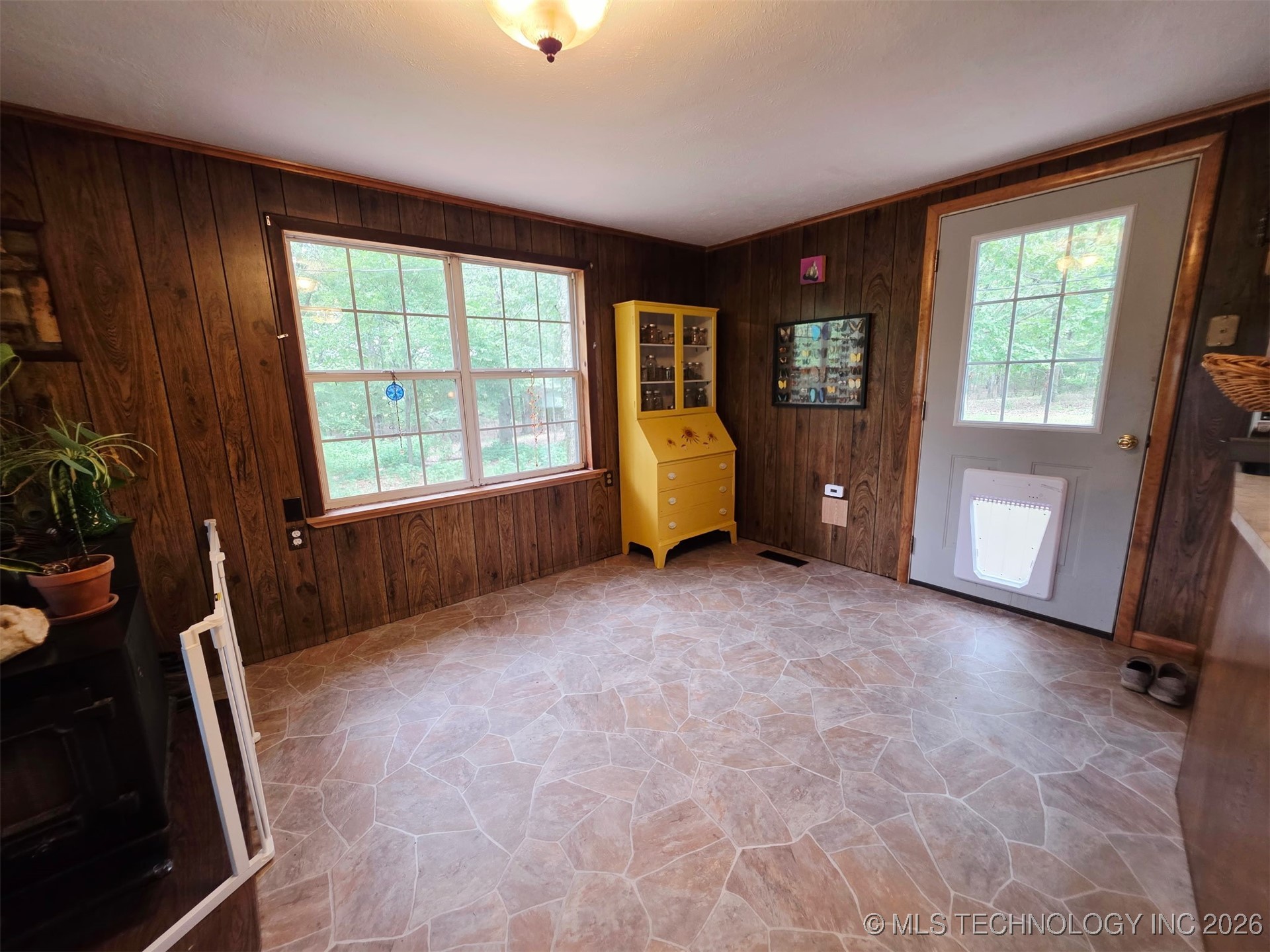 57298 S 608 Road Property Photo 5