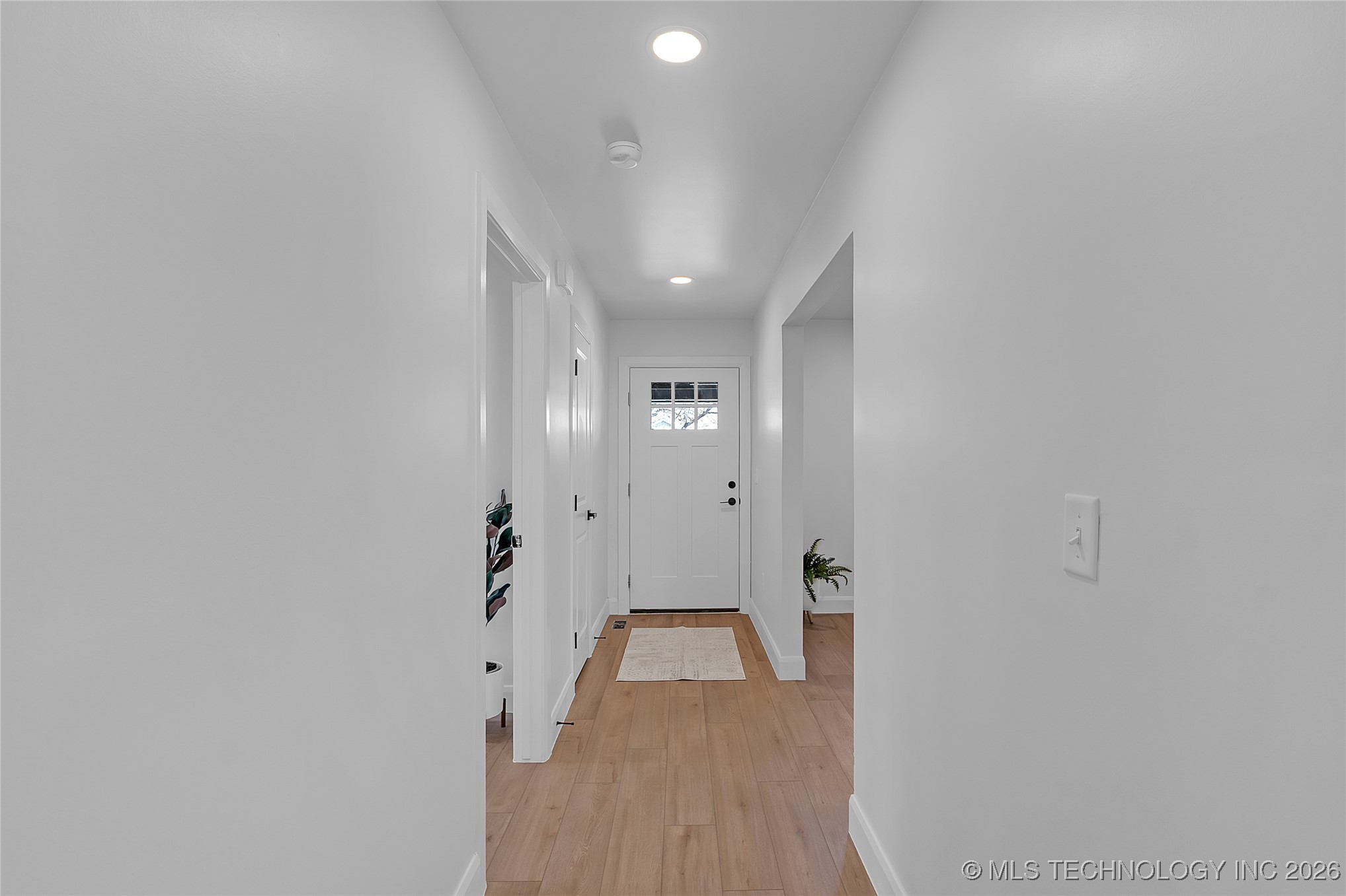 3124 79th Street Property Photo 7