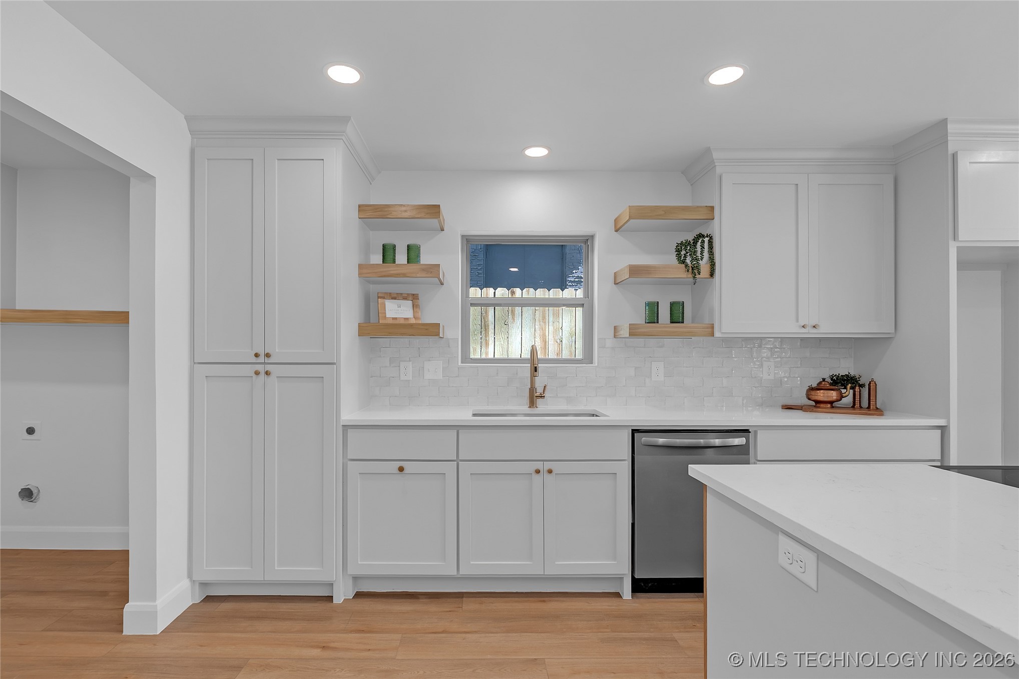 3124 79th Street Property Photo 25