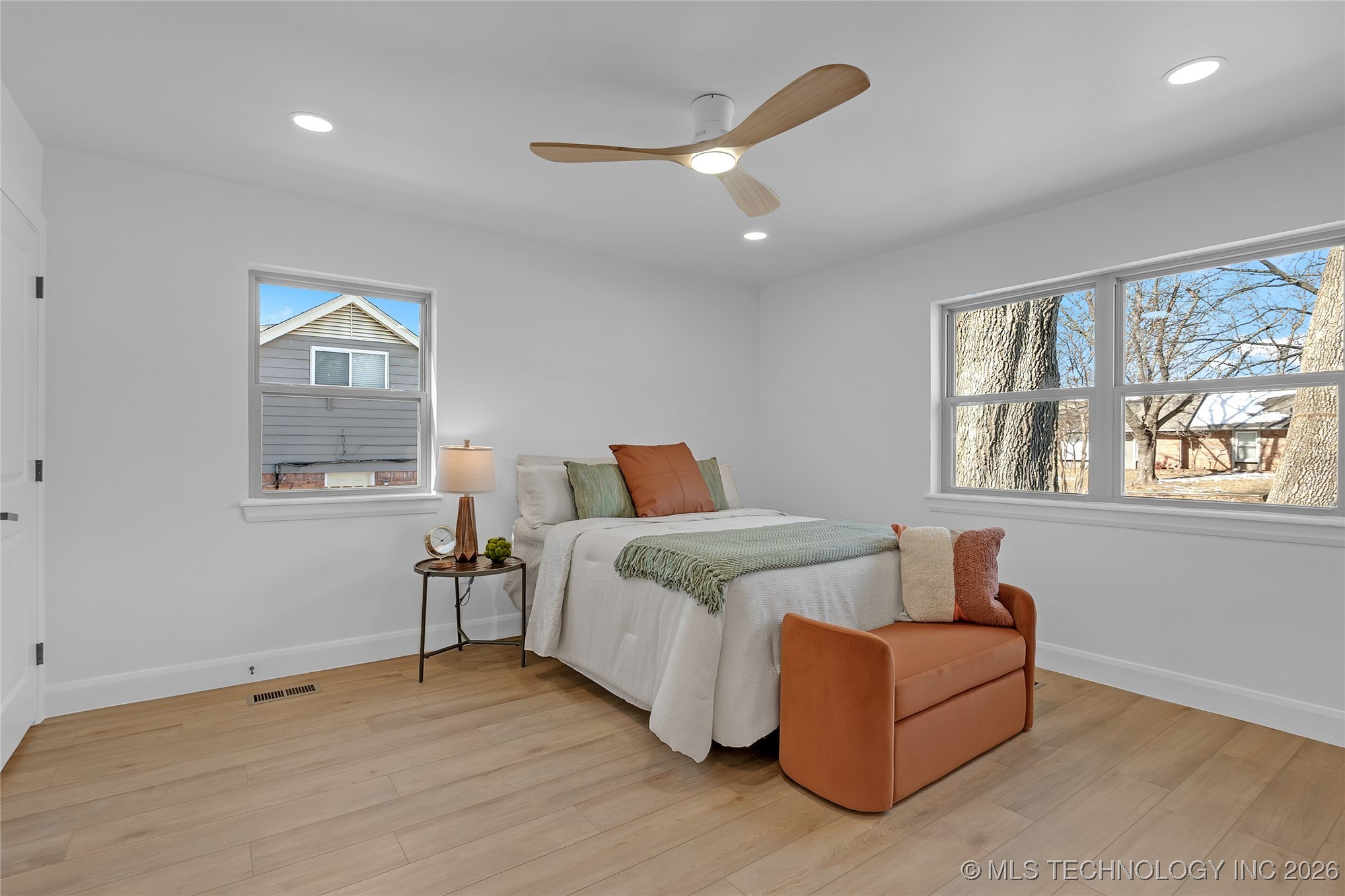 3124 79th Street Property Photo 38