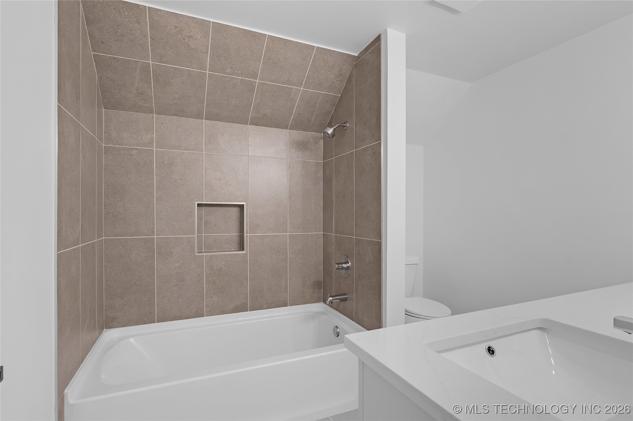 3124 79th Street Property Photo 56