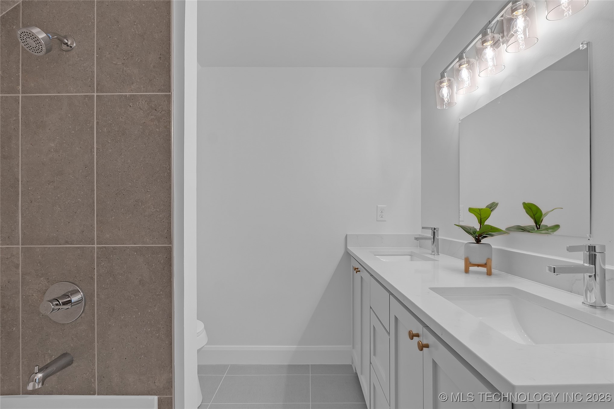 3124 79th Street Property Photo 57