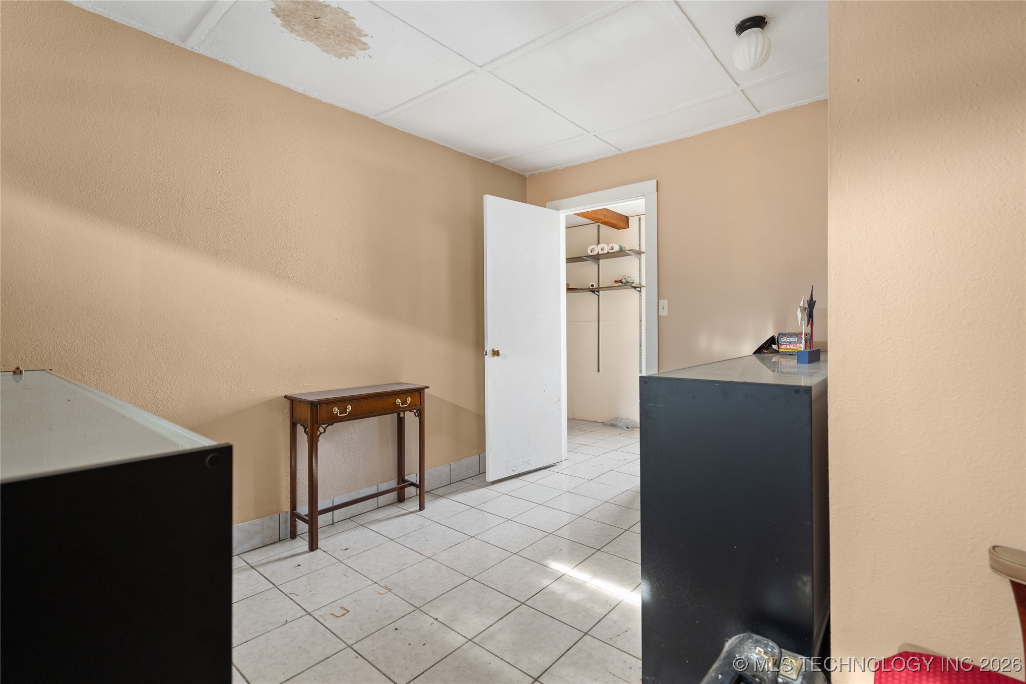 101 S 4th Property Photo 9