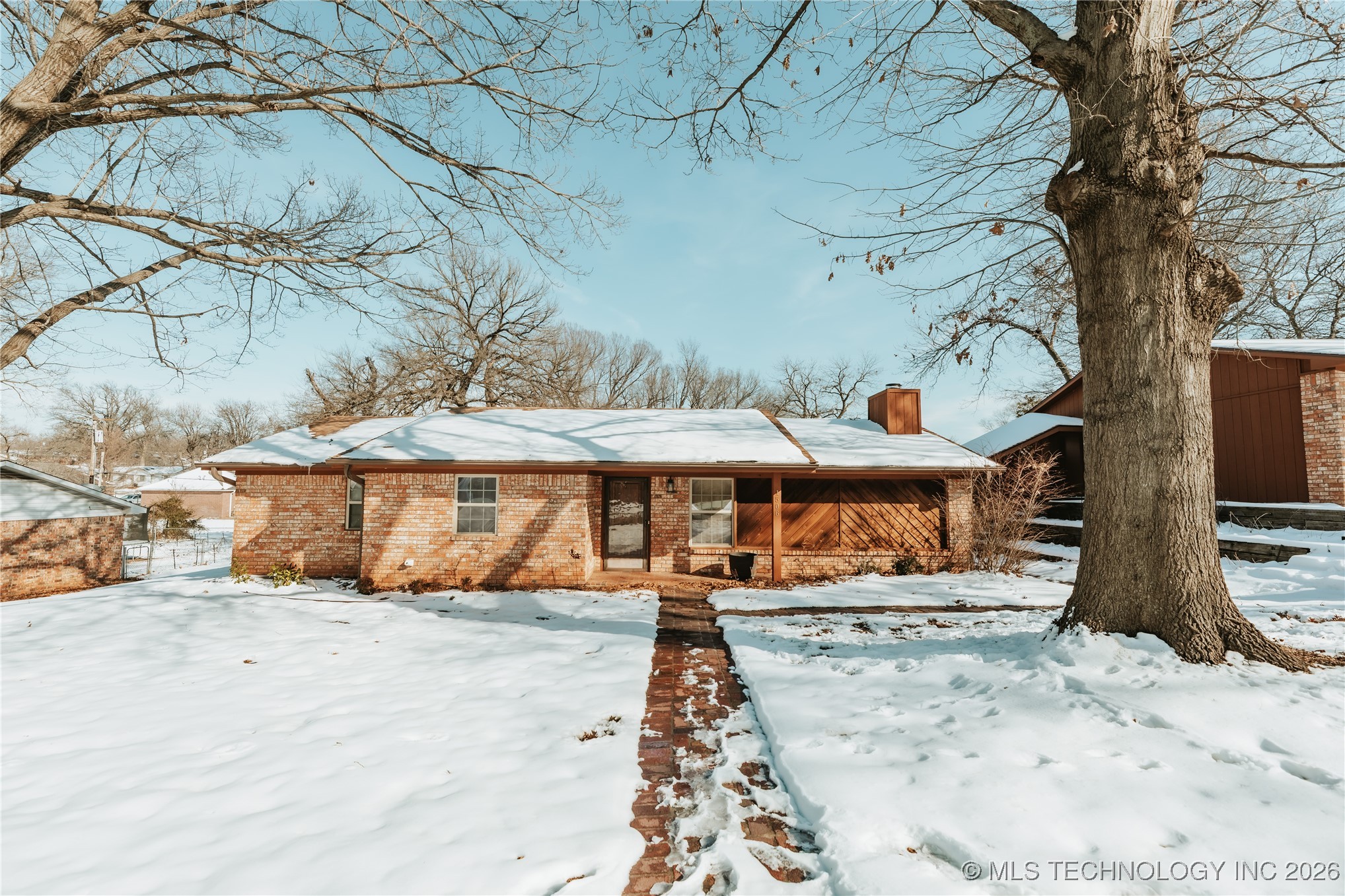 1506 8th Street Property Photo 2