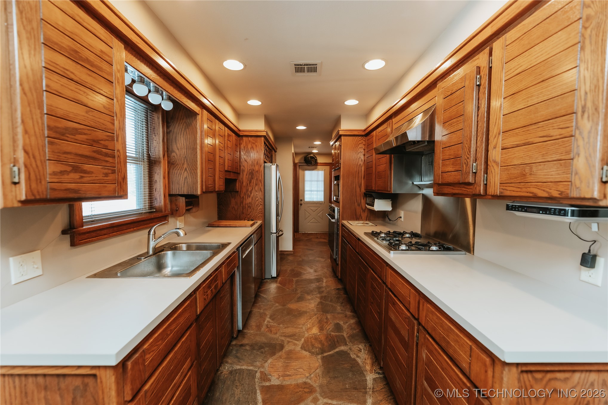 1506 8th Street Property Photo 13