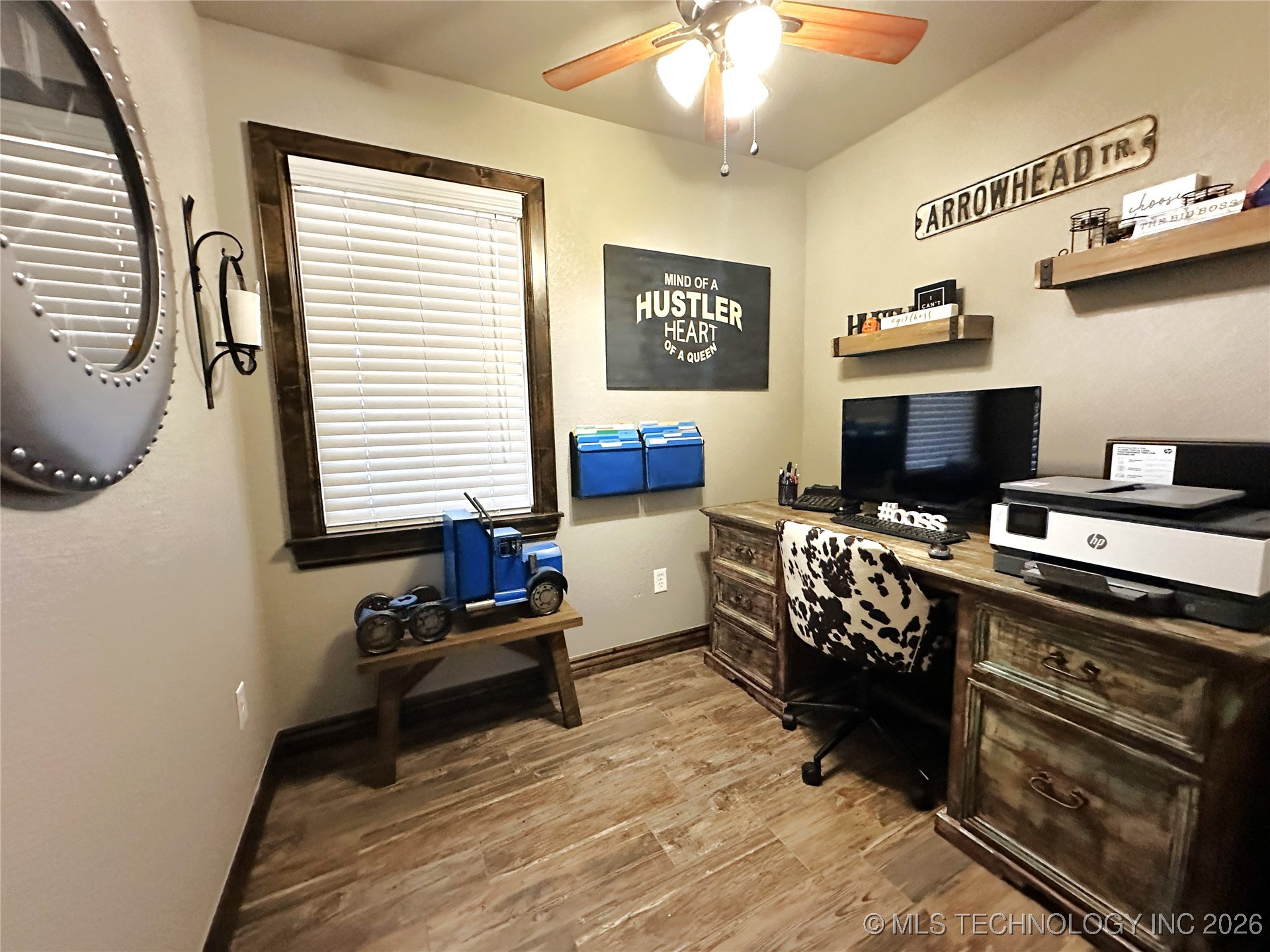 422985 E 1080 Property Photo 26