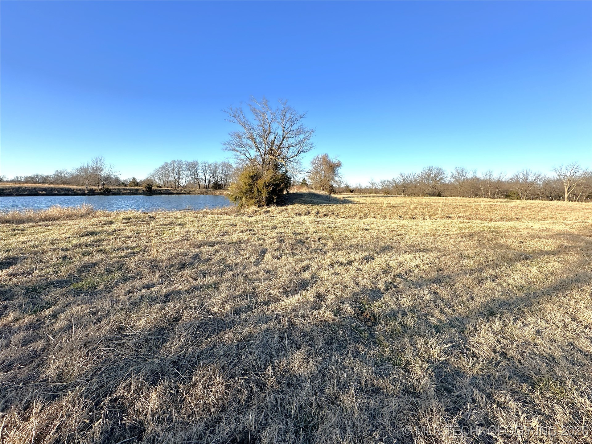 422985 E 1080 Property Photo 48