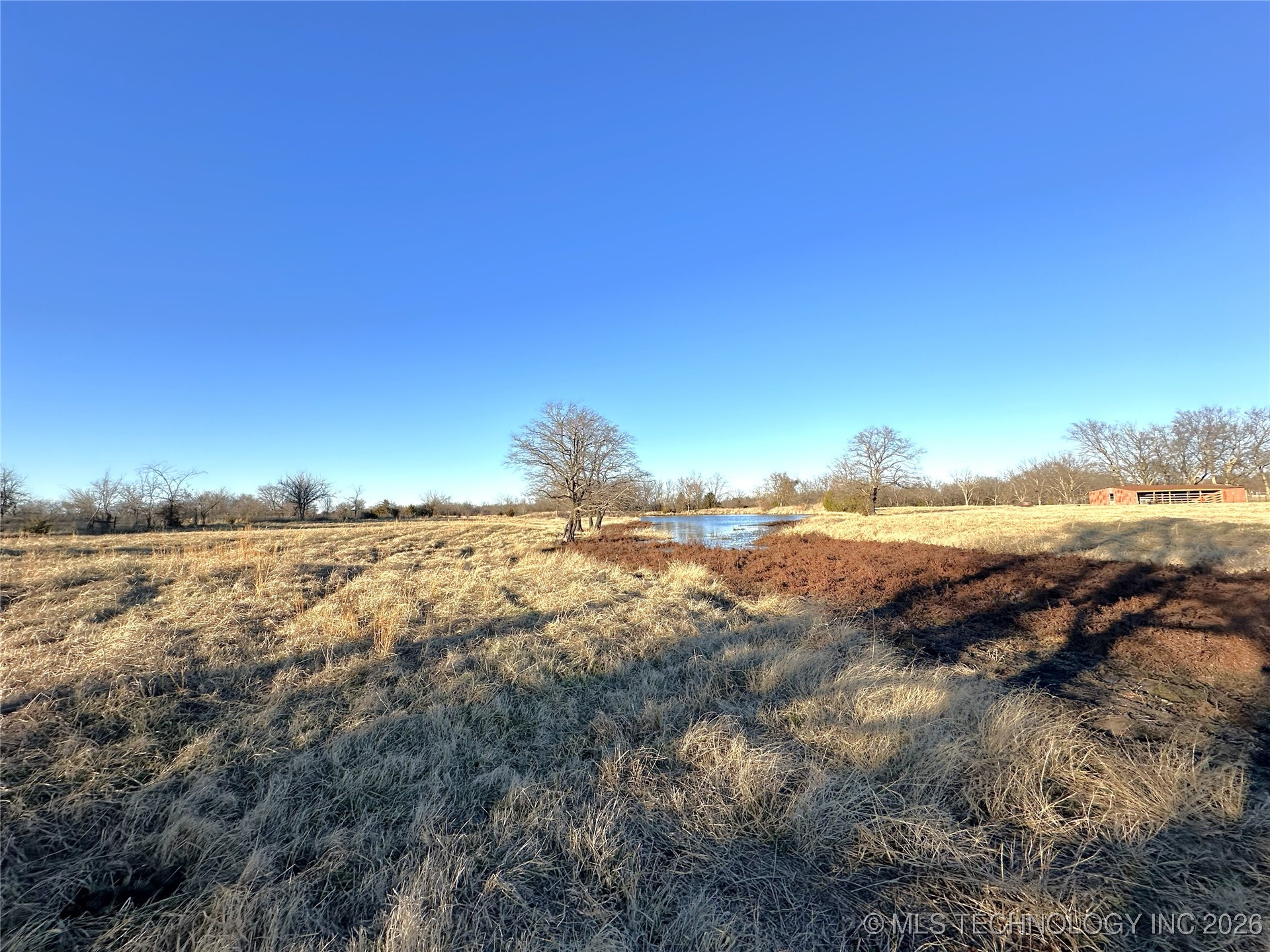 422985 E 1080 Property Photo 53