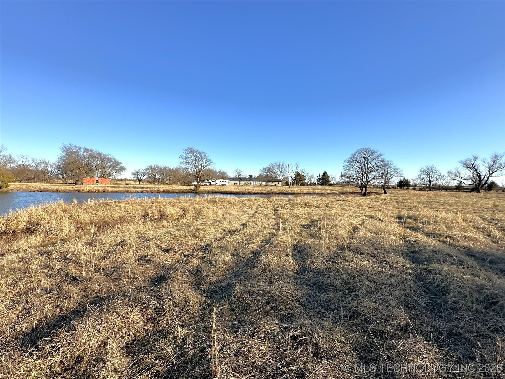 422985 E 1080 Property Photo 54