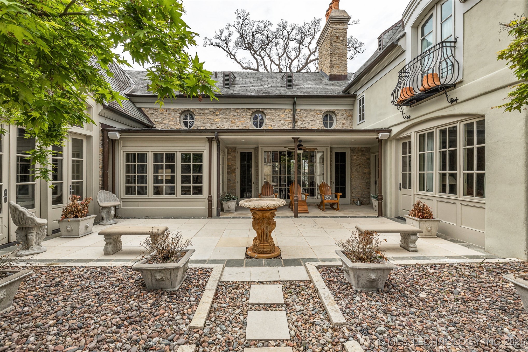 2119 E 30th Place Property Photo 31