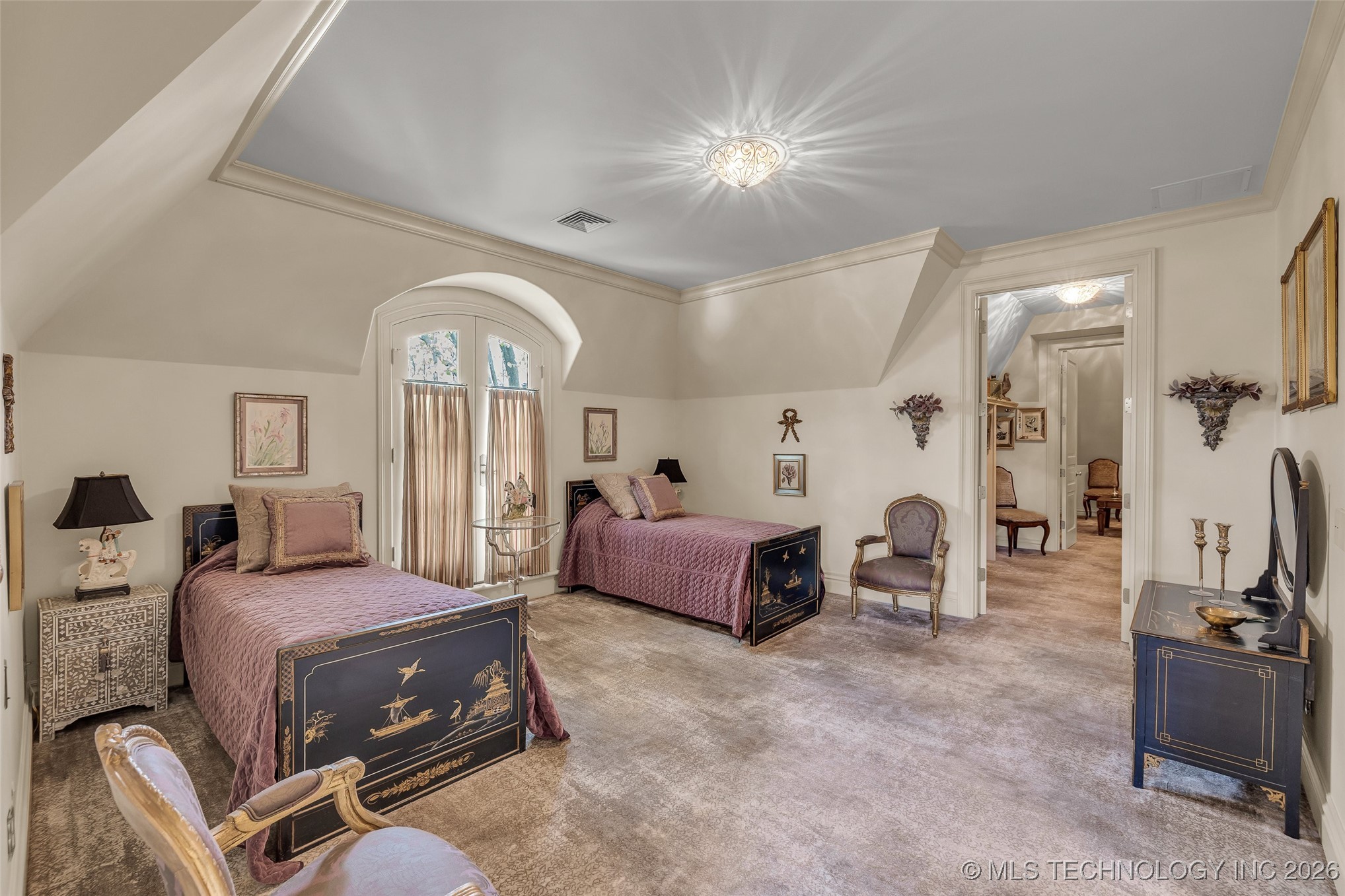 2119 E 30th Place Property Photo 36