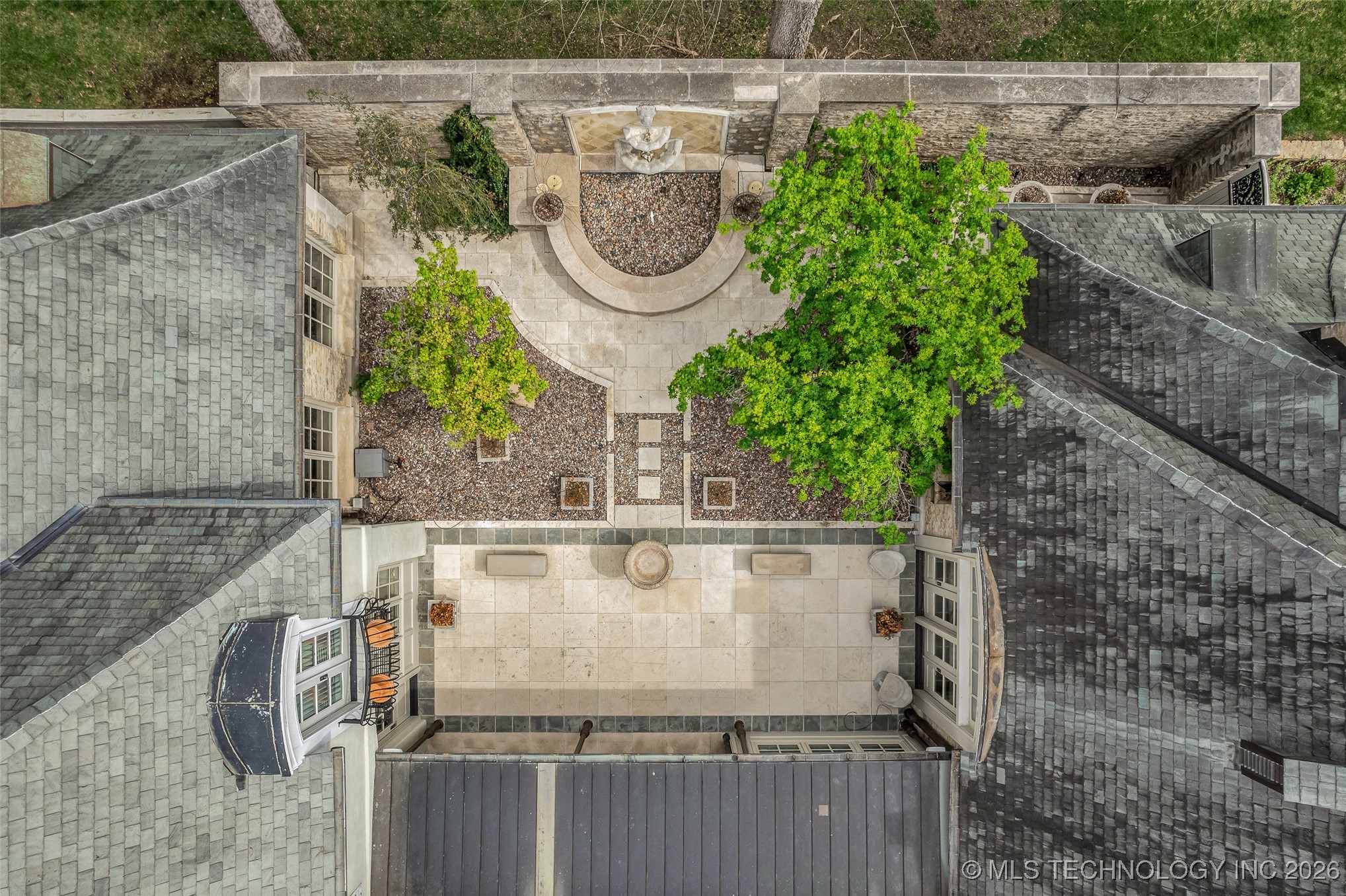 2119 E 30th Place Property Photo 39