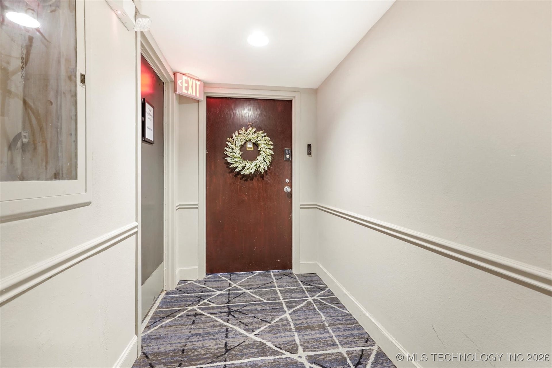 410 W 7th Street 1023 Property Photo 3