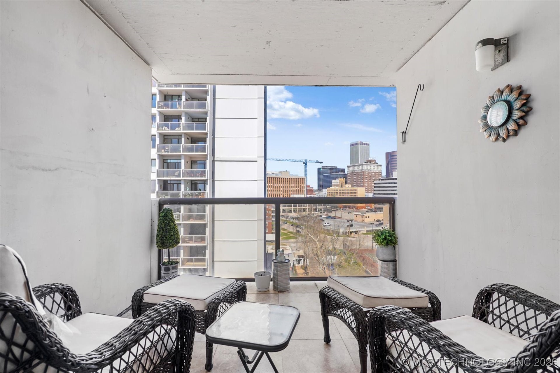 410 W 7th Street 1023 Property Photo 26