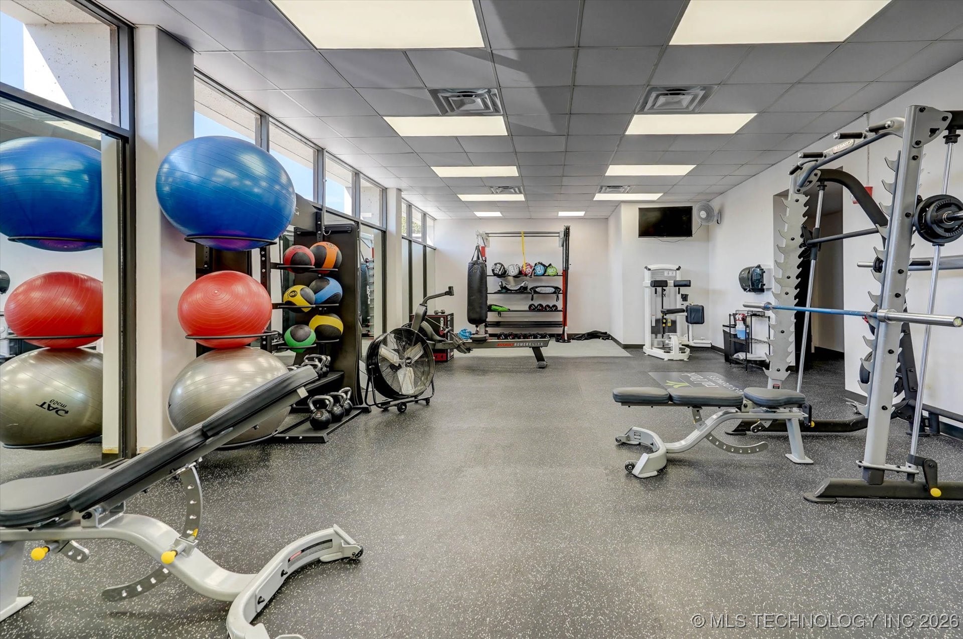 410 W 7th Street 1023 Property Photo 42