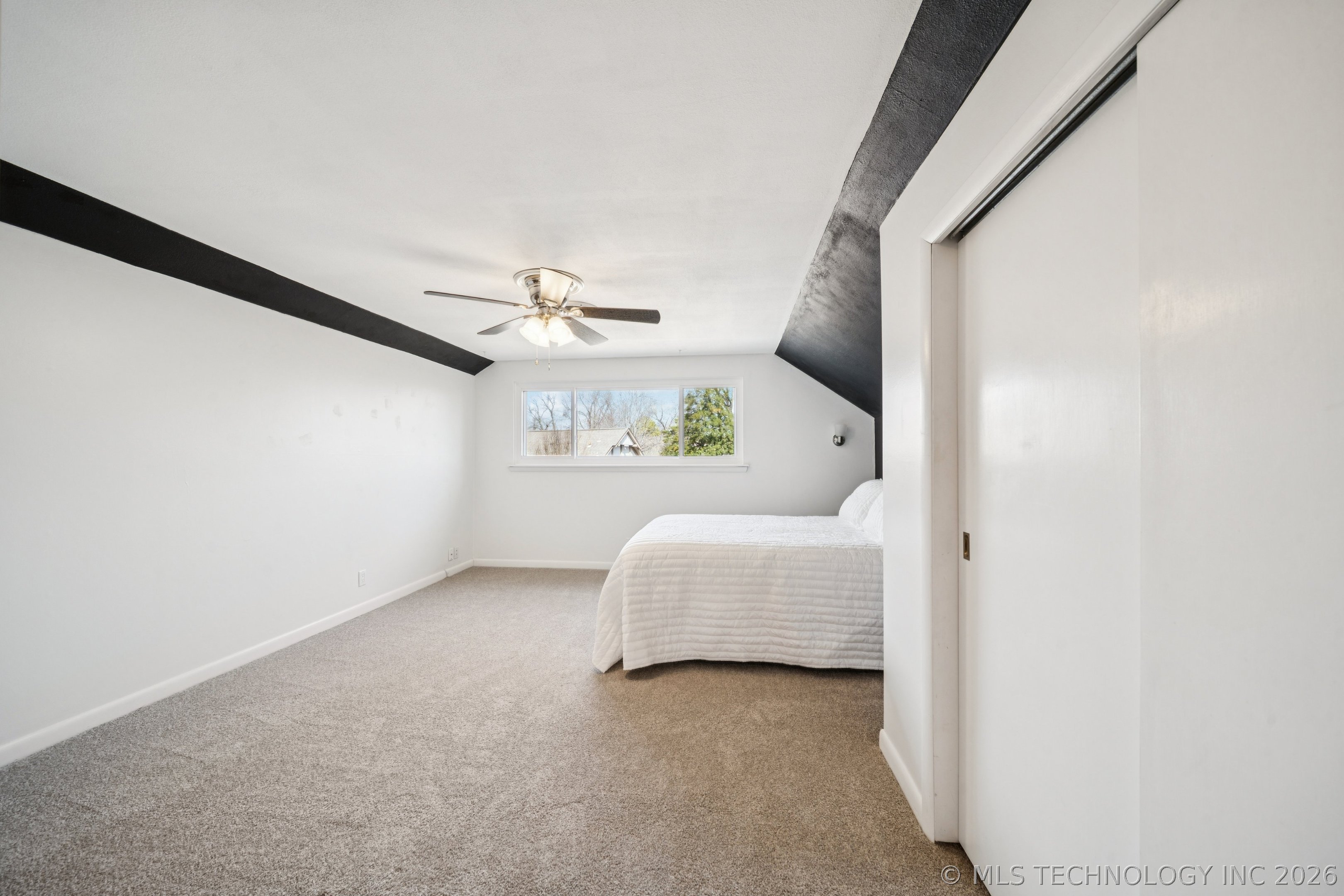 7021 E 67th Street Property Photo 19