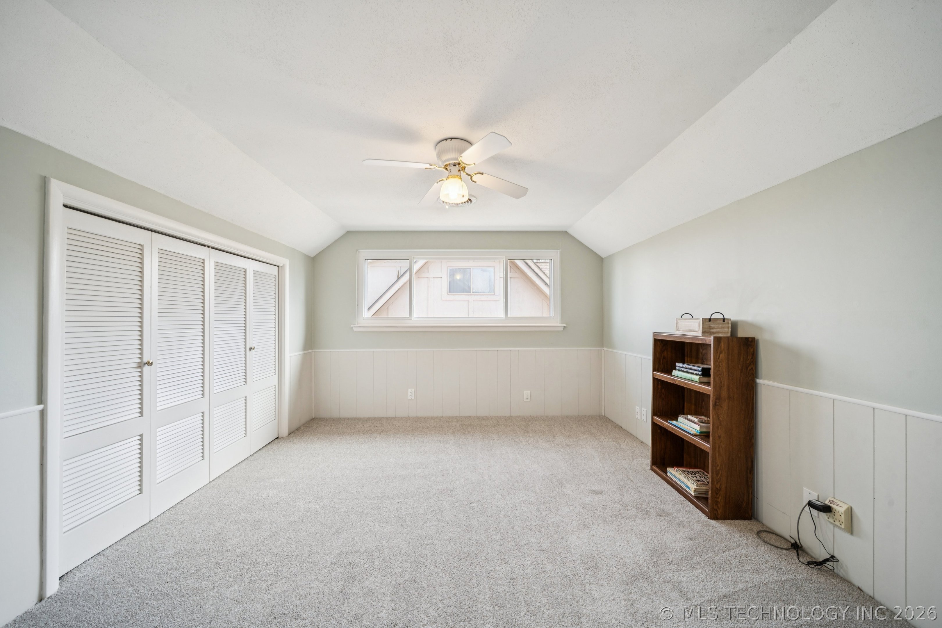 7021 E 67th Street Property Photo 20