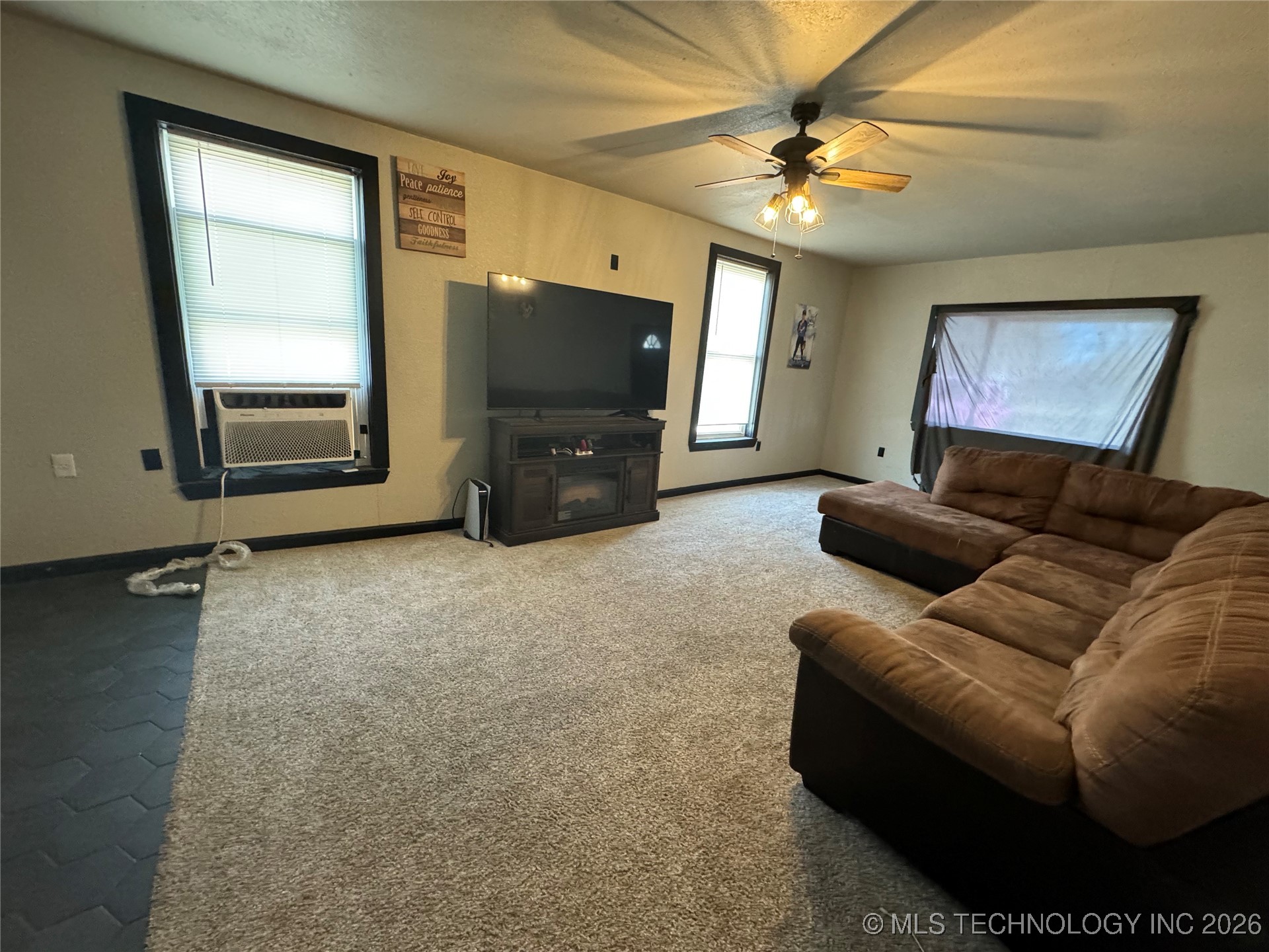 441 Carter Street Se Property Photo 4