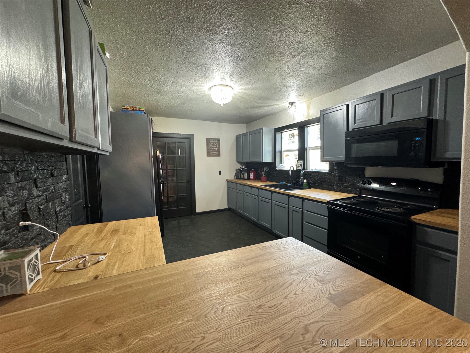 441 Carter Street Se Property Photo 6