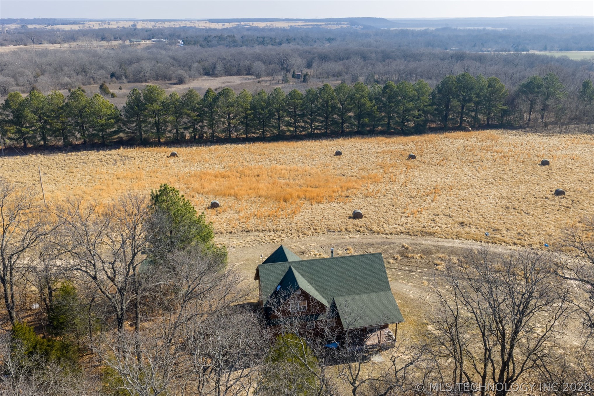 376121 E 1140 Property Photo 47