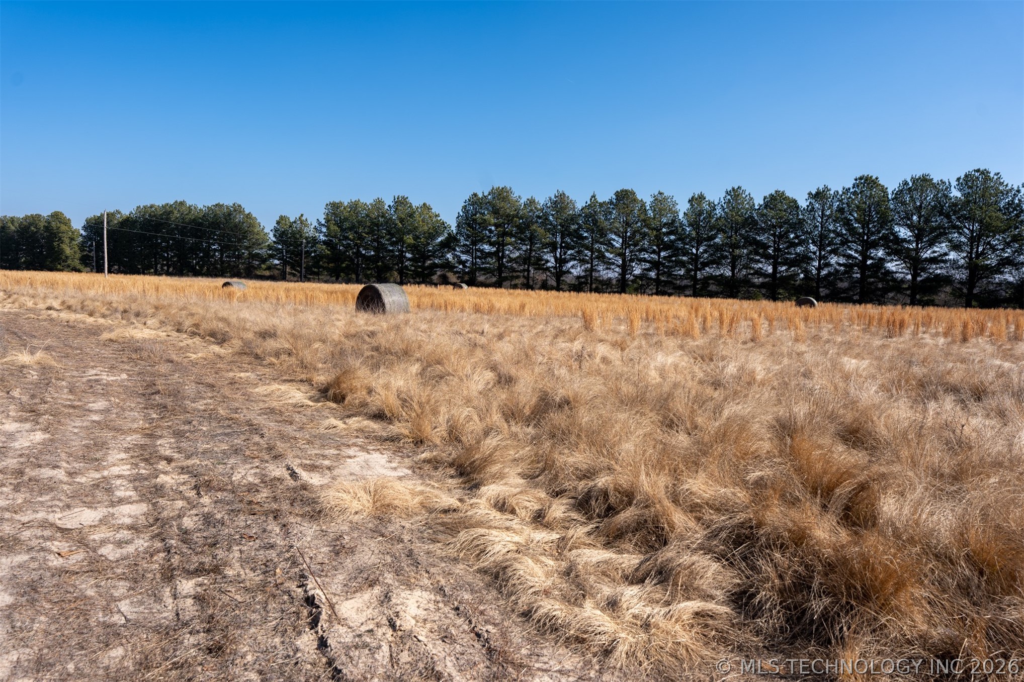 376121 E 1140 Property Photo 55