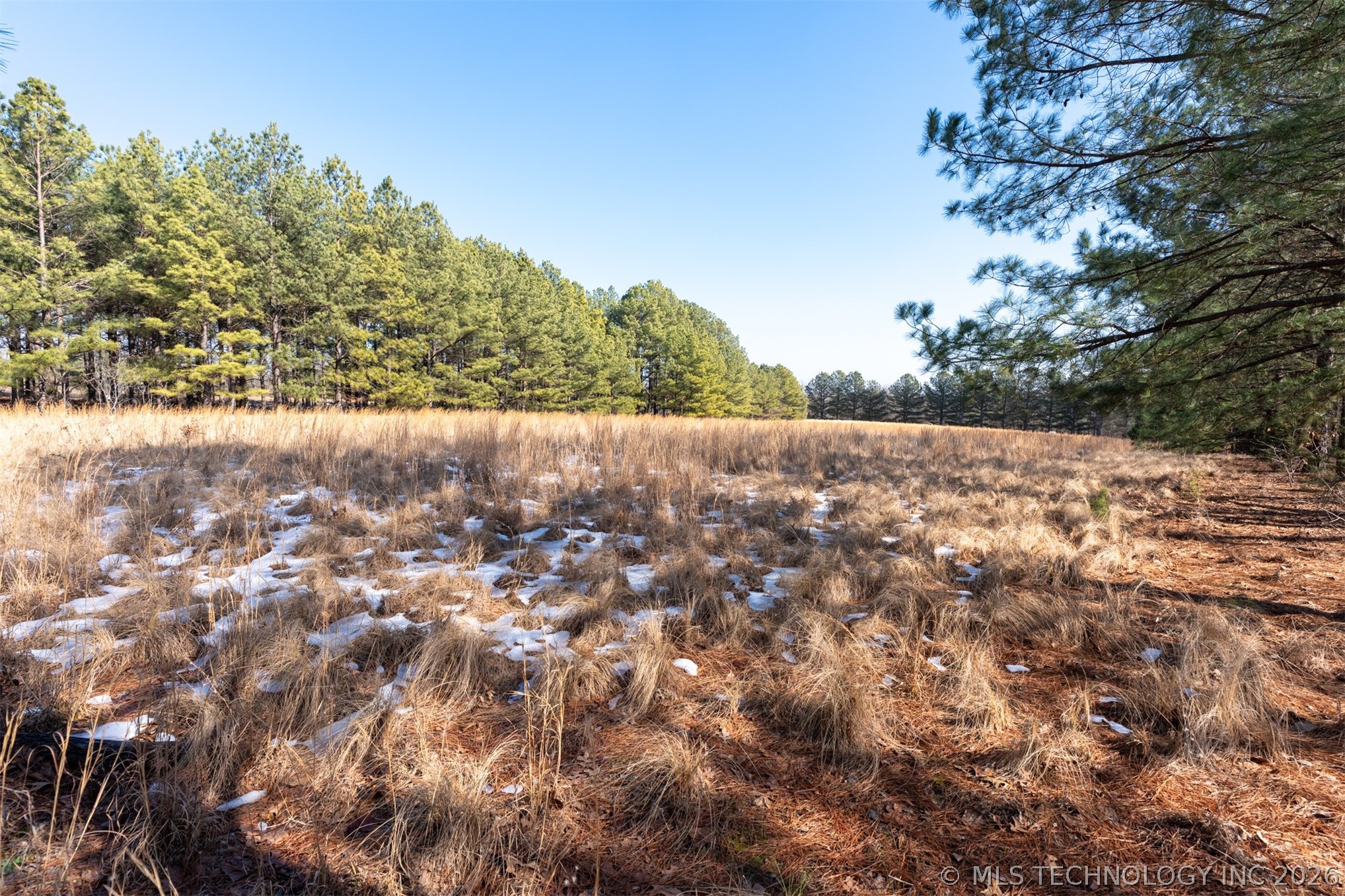 376121 E 1140 Property Photo 56