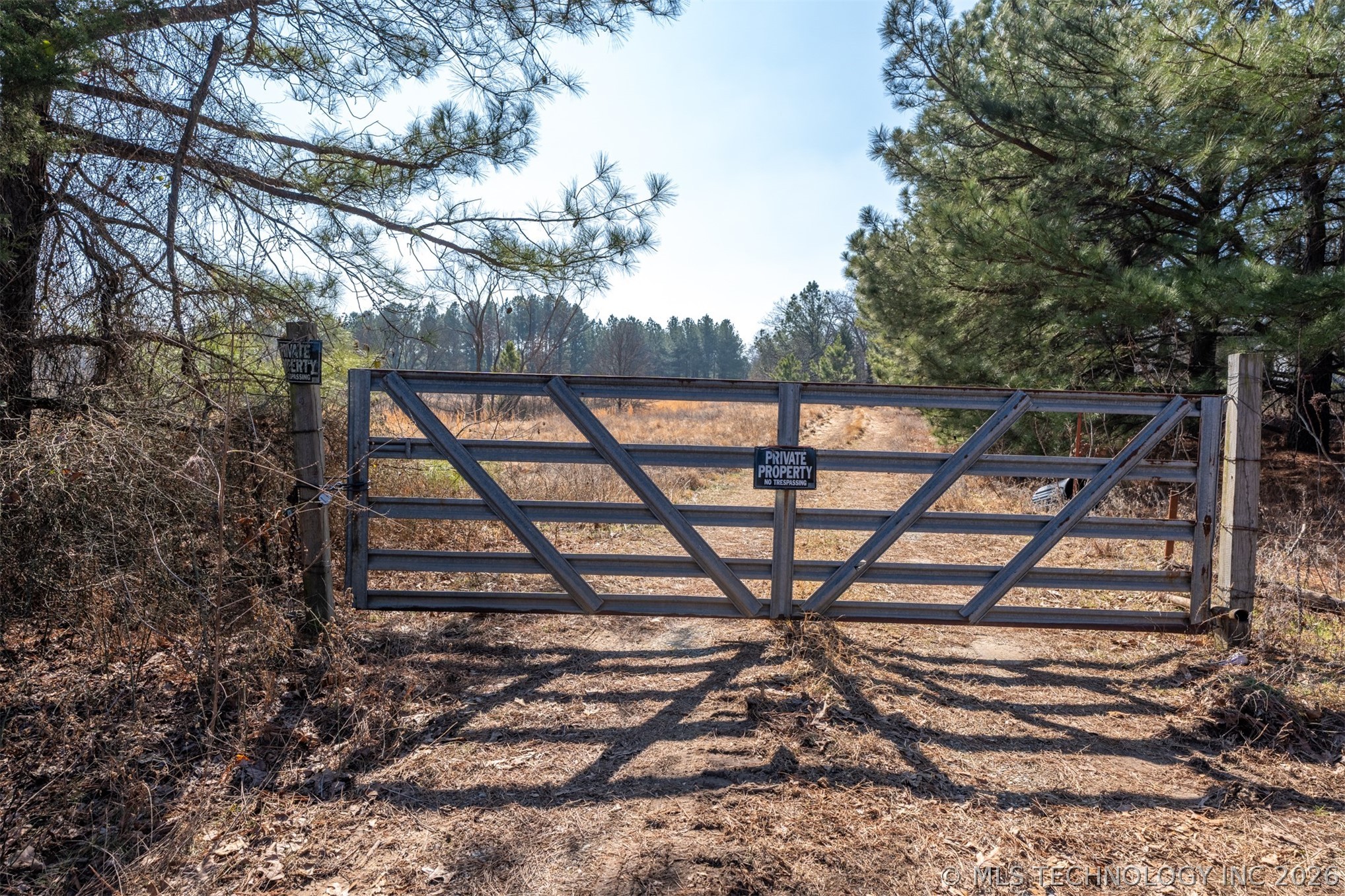 376121 E 1140 Property Photo 61