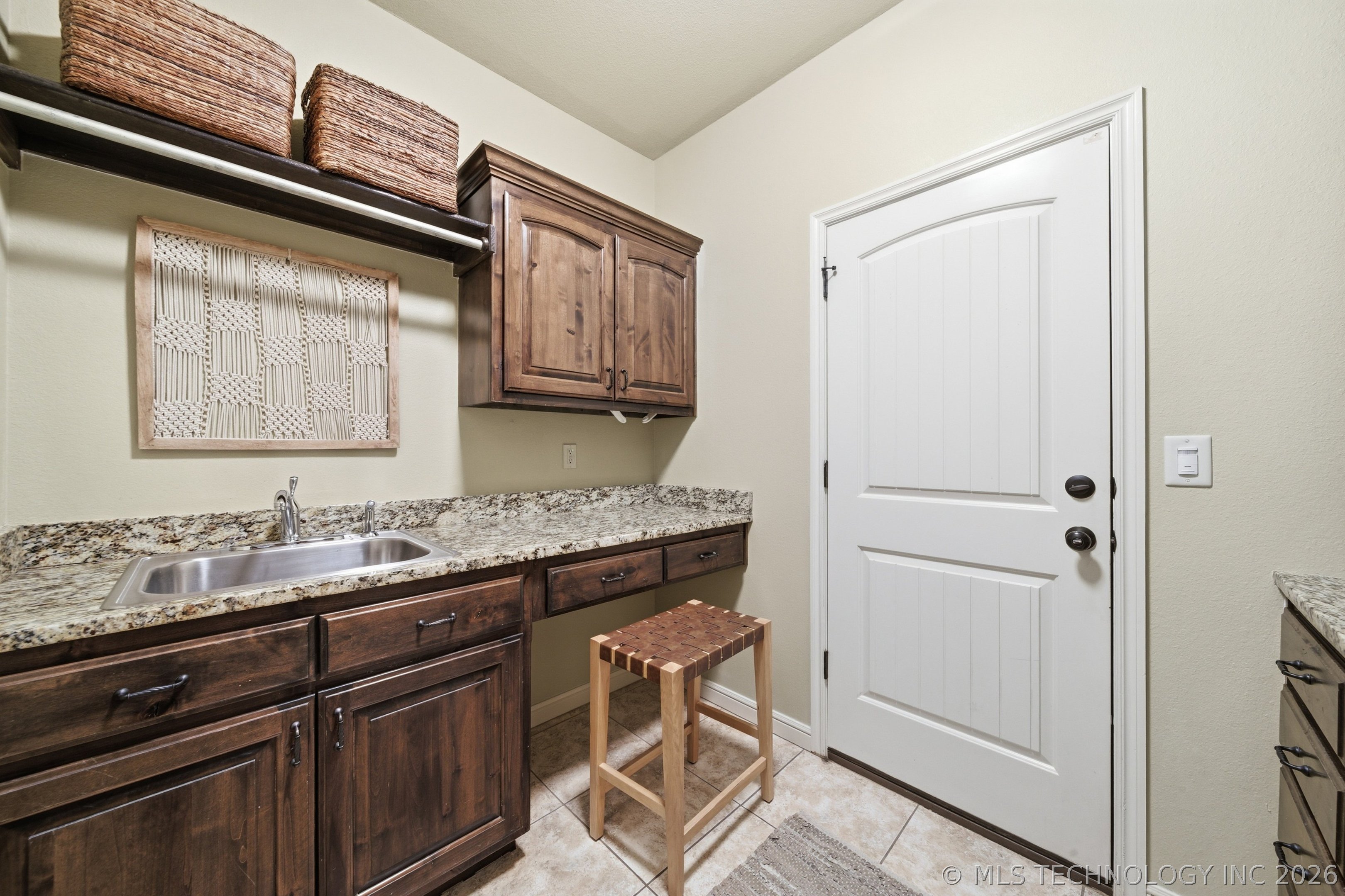 14350 S Hudson Avenue Property Photo 26