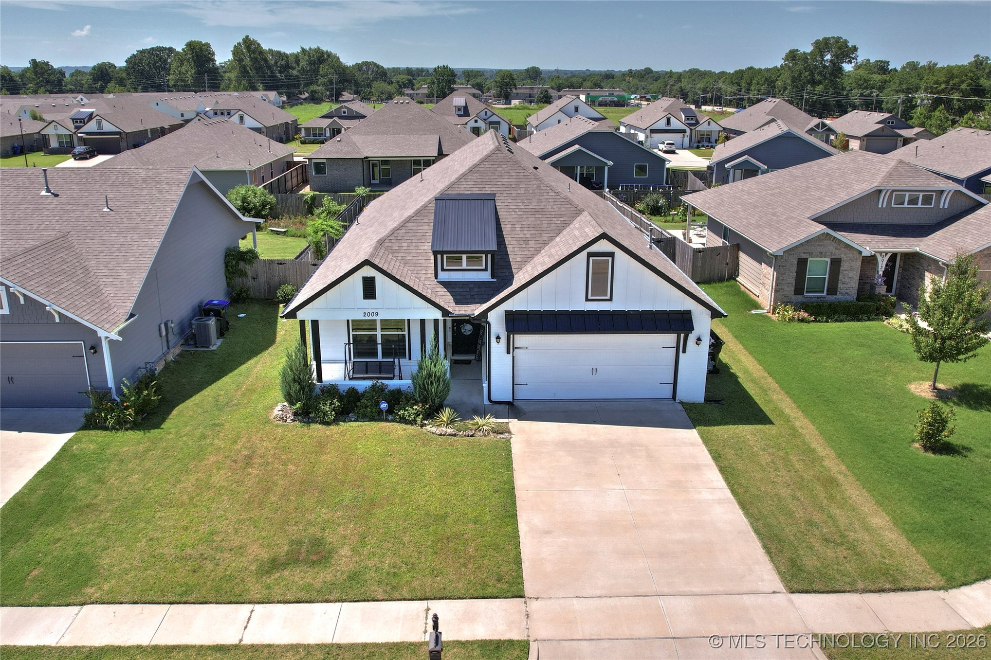 2009 W Huntsville Court Property Photo 2