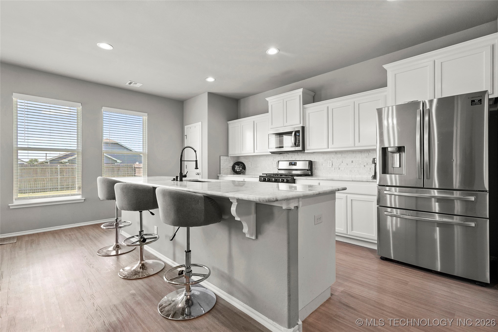 2009 W Huntsville Court Property Photo 8