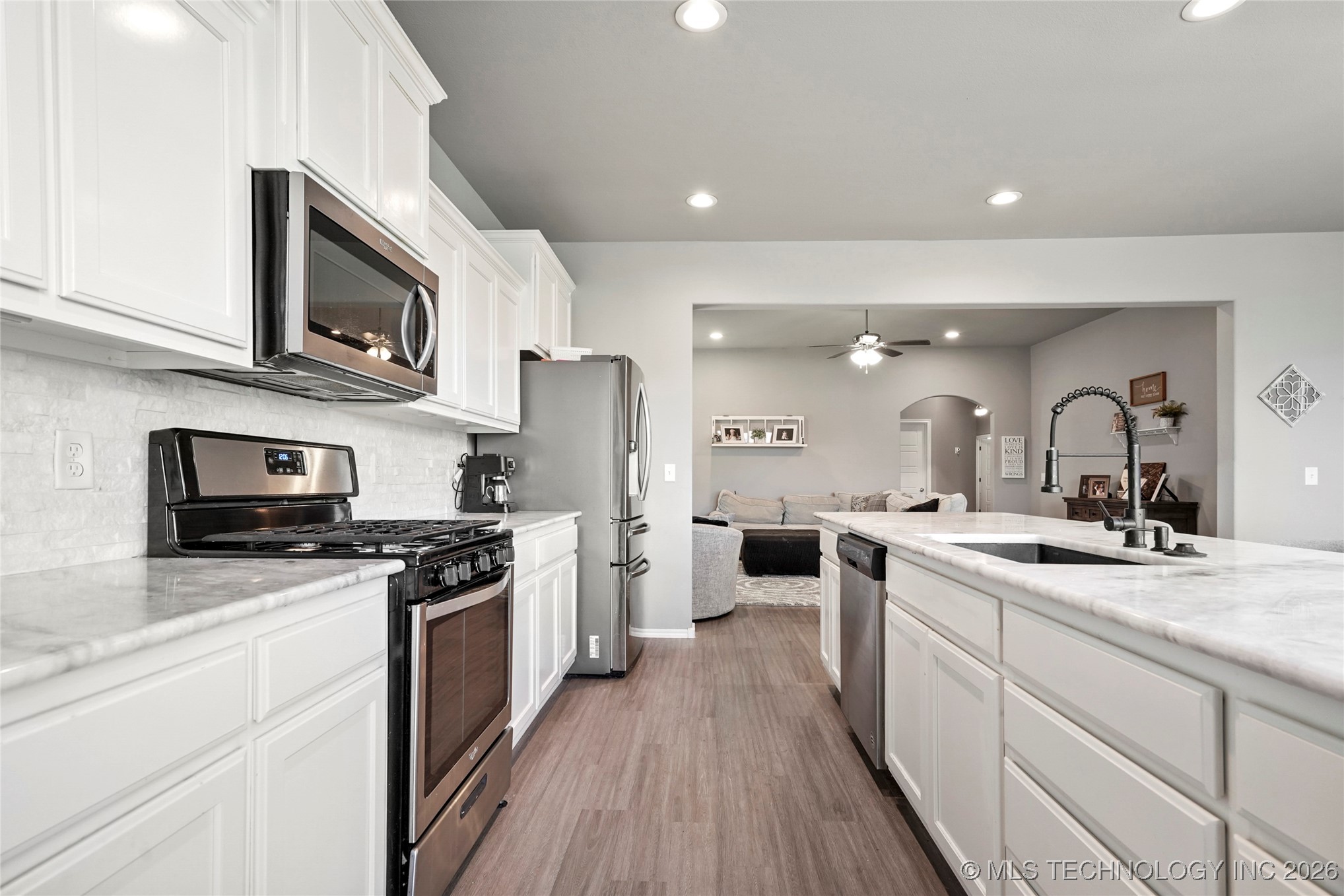 2009 W Huntsville Court Property Photo 9