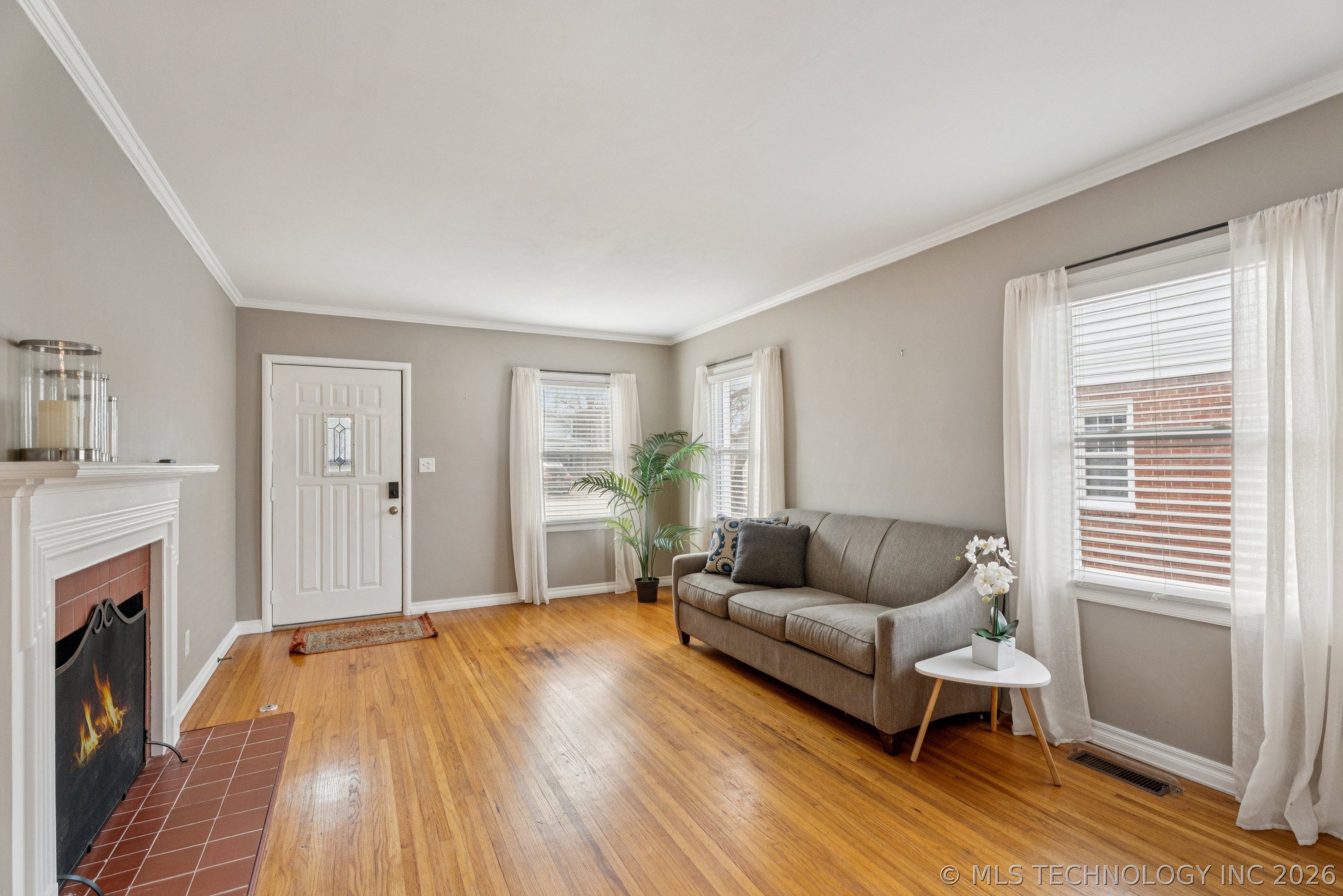 3415 E 13th Street Property Photo 6