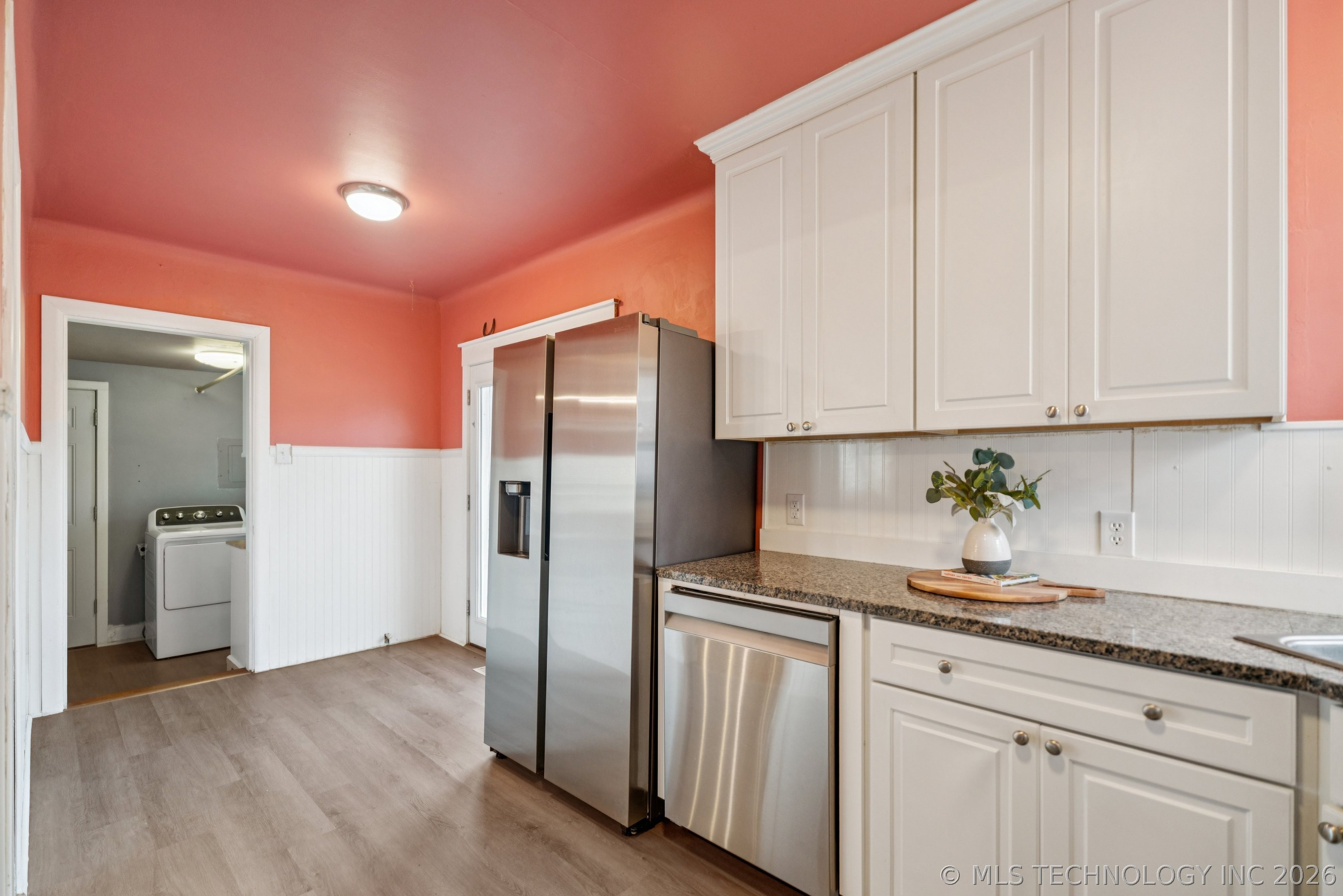 3415 E 13th Street Property Photo 13