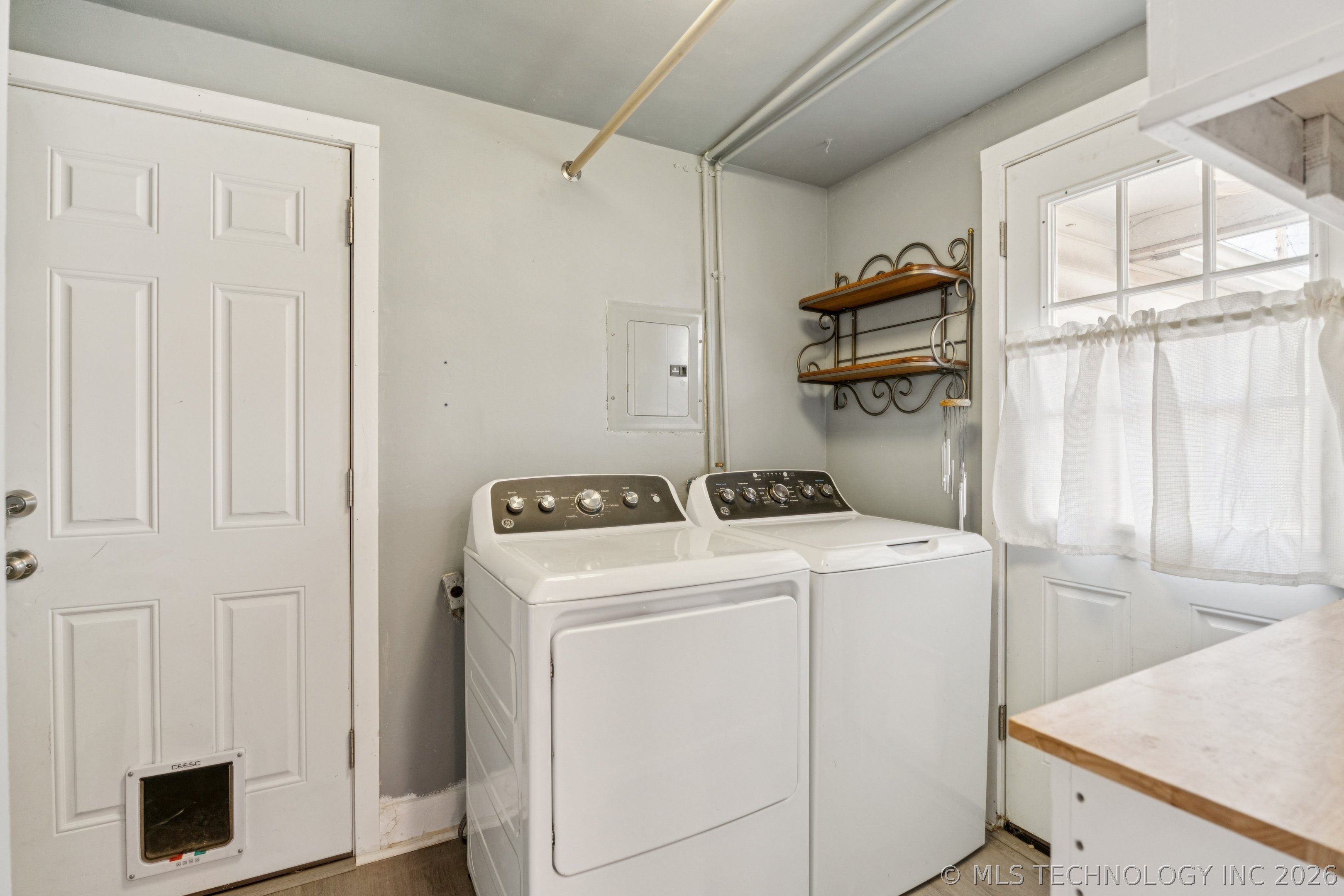 3415 E 13th Street Property Photo 15