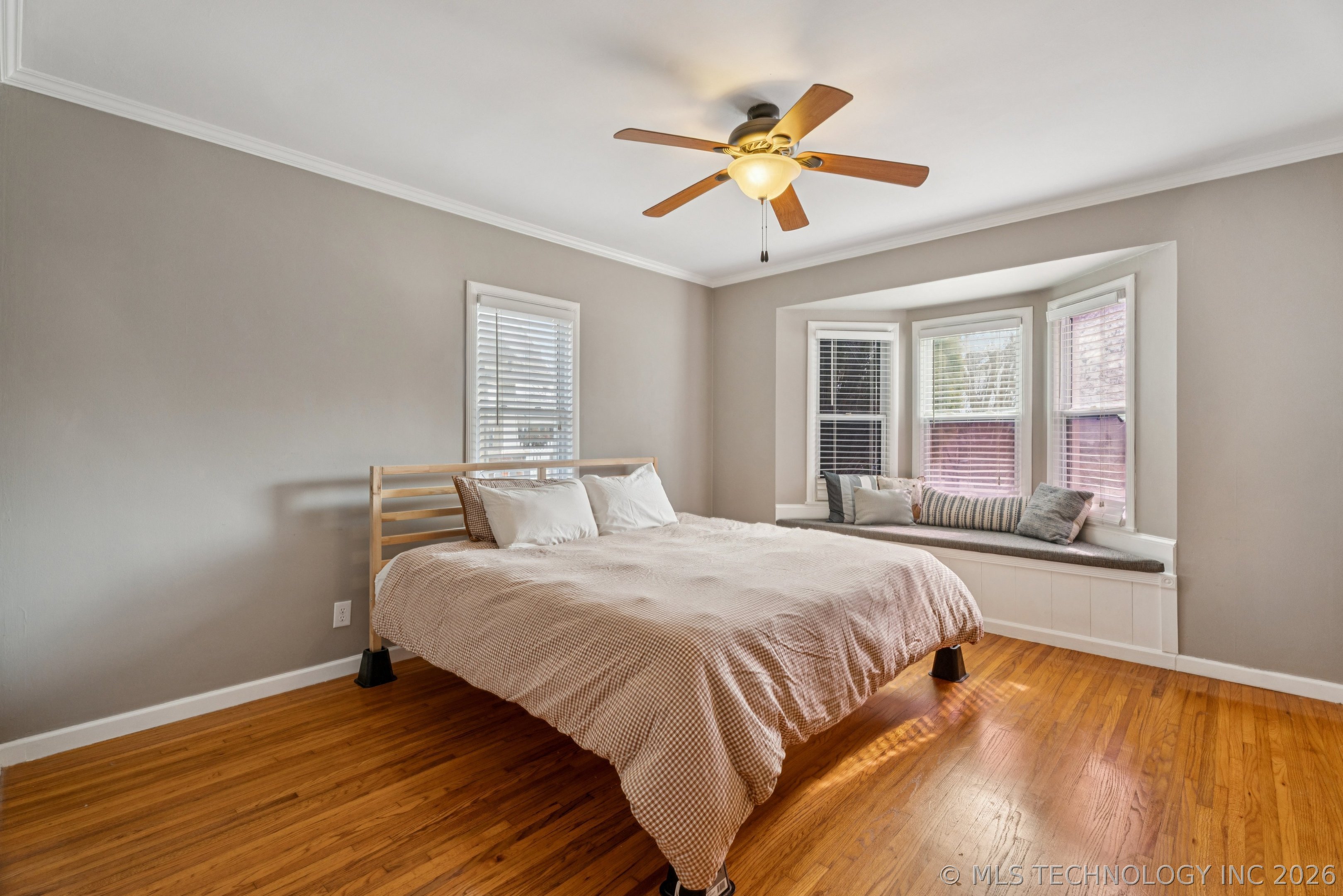 3415 E 13th Street Property Photo 22